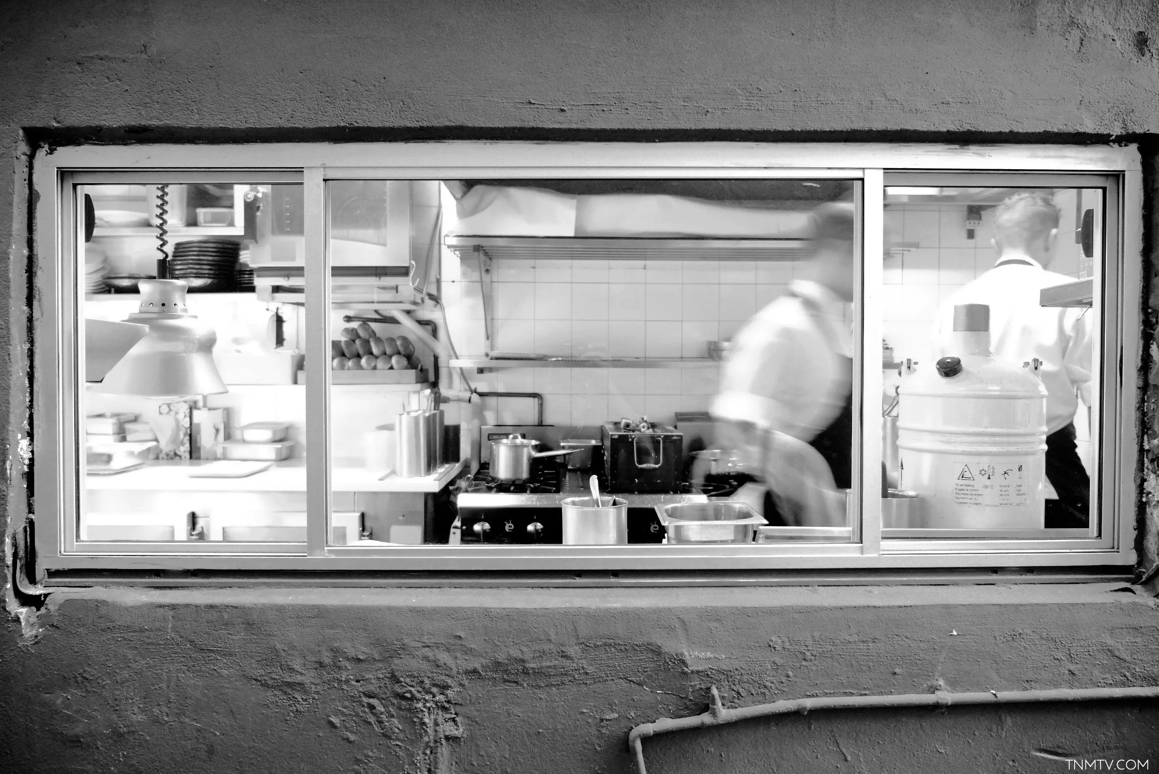 SERVICE AT OSCILLATE WILDLY.