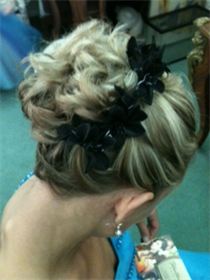 Loose Bun Pull Back