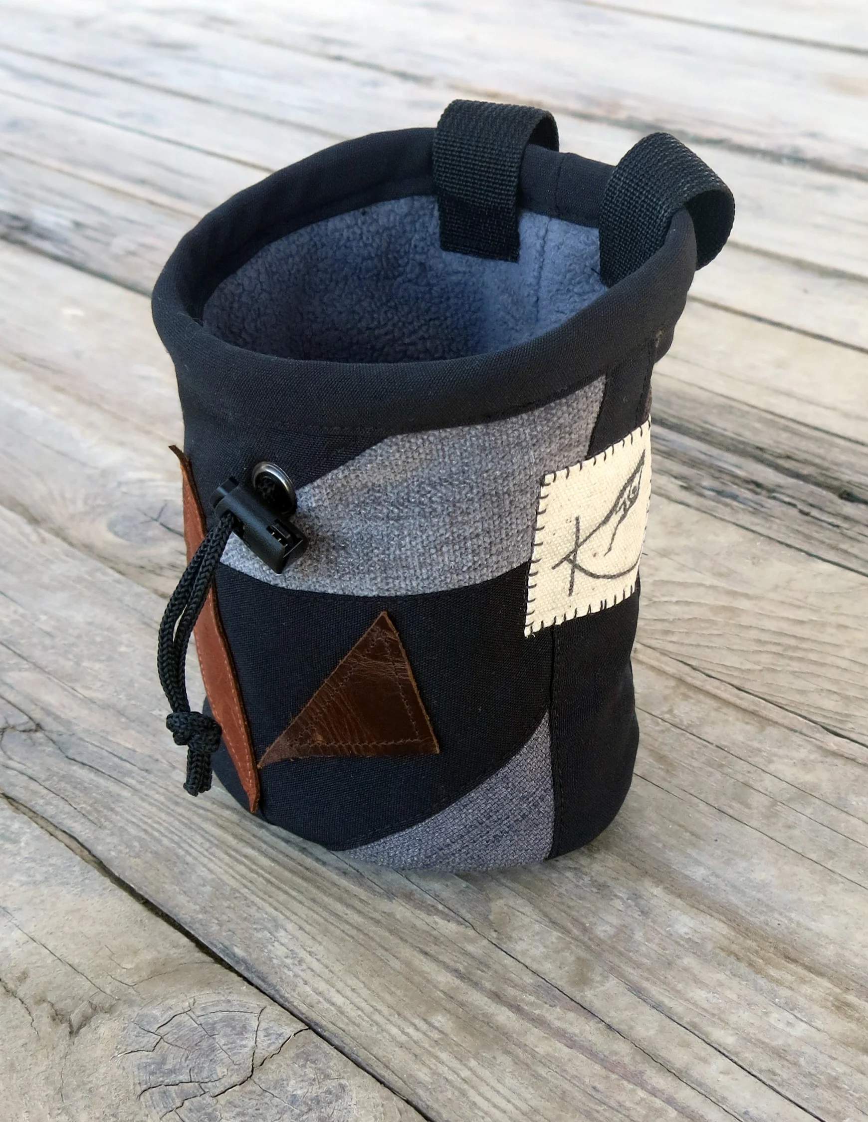blak-sac-1.jpg