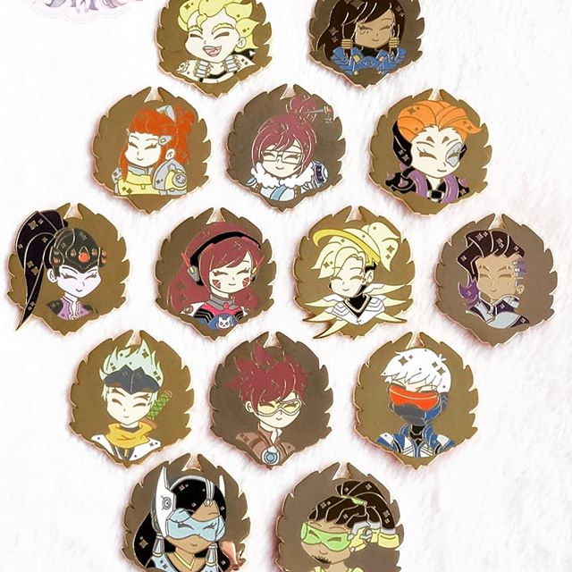 I want these pins so bad!!!!