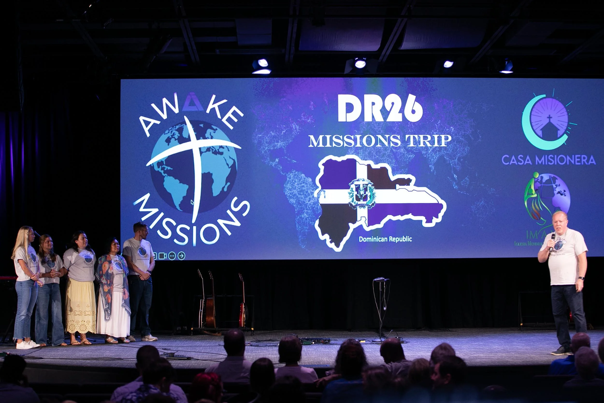 06.28.26_SundayService_Web-18.jpg