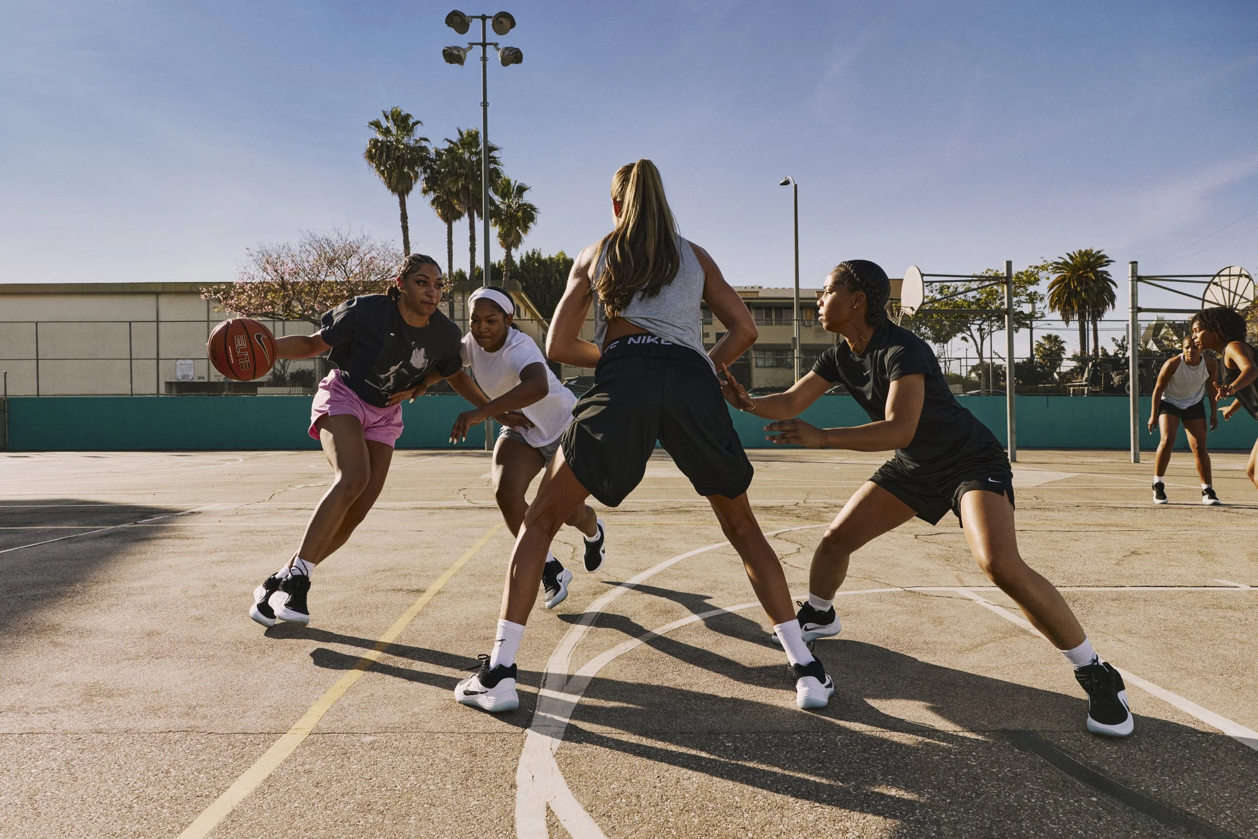 SU26_NIKE_CORE_WOMENS_BBALL_2075.jpeg