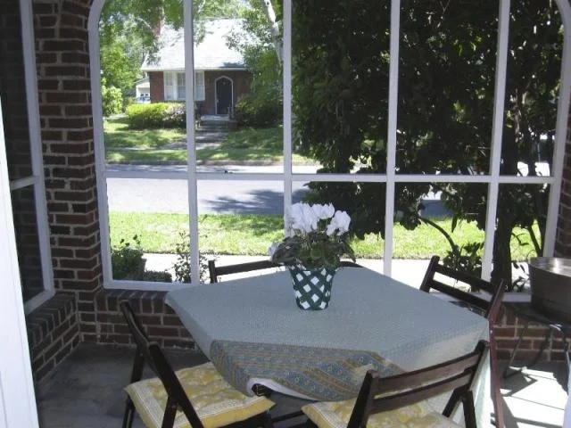 08-porch-1.jpg