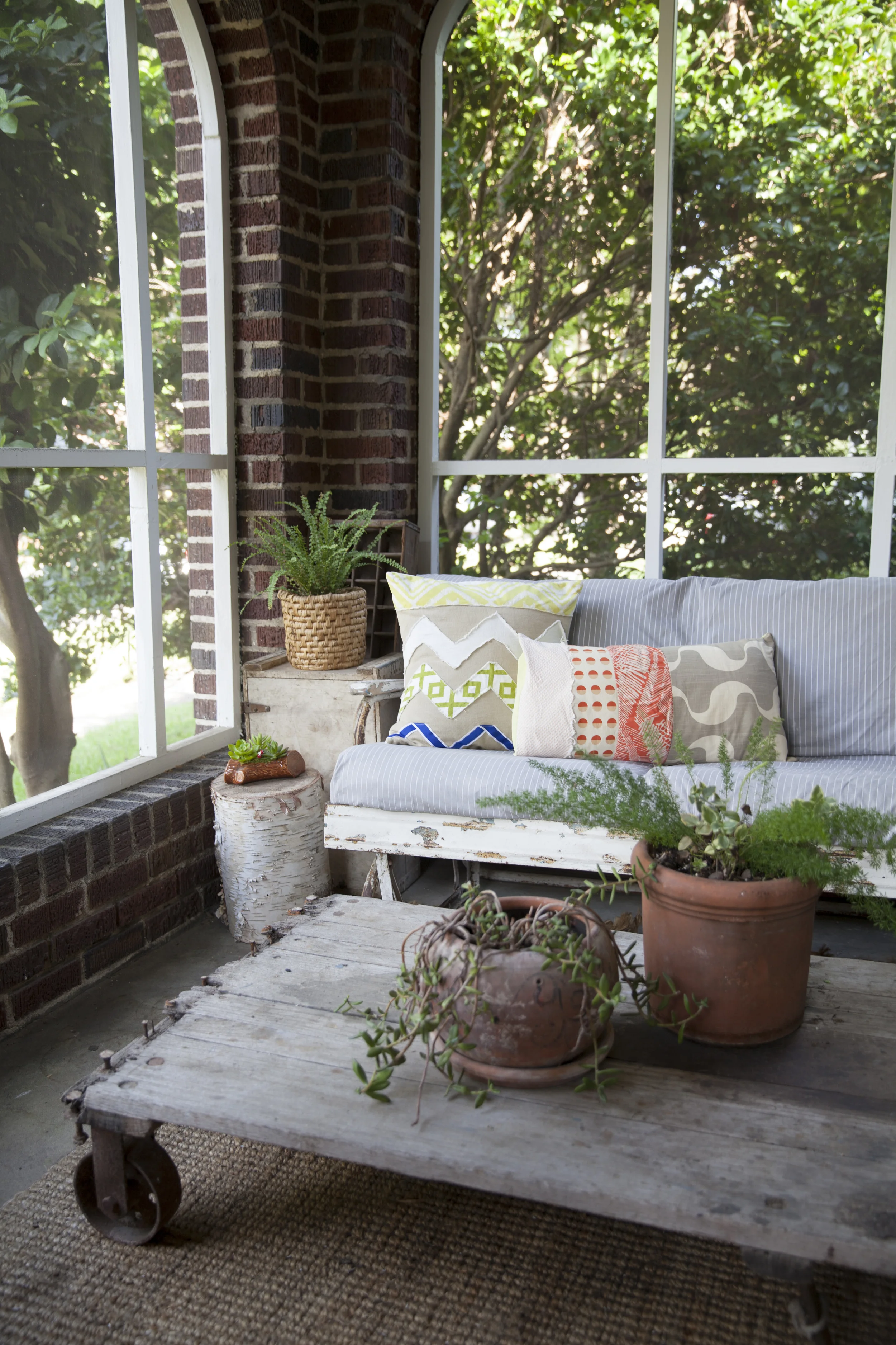 Porch2.jpg