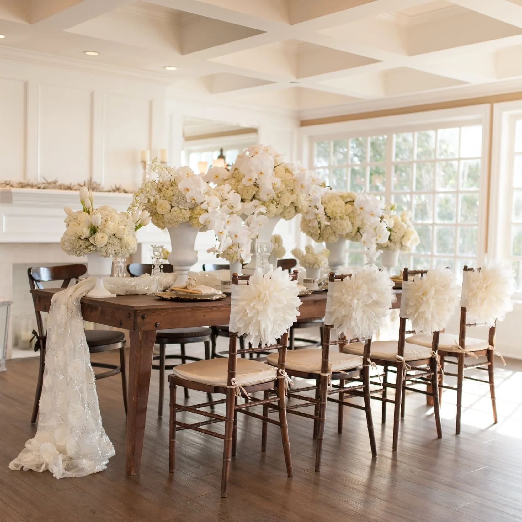 Dalia Chiavari Chair Cover