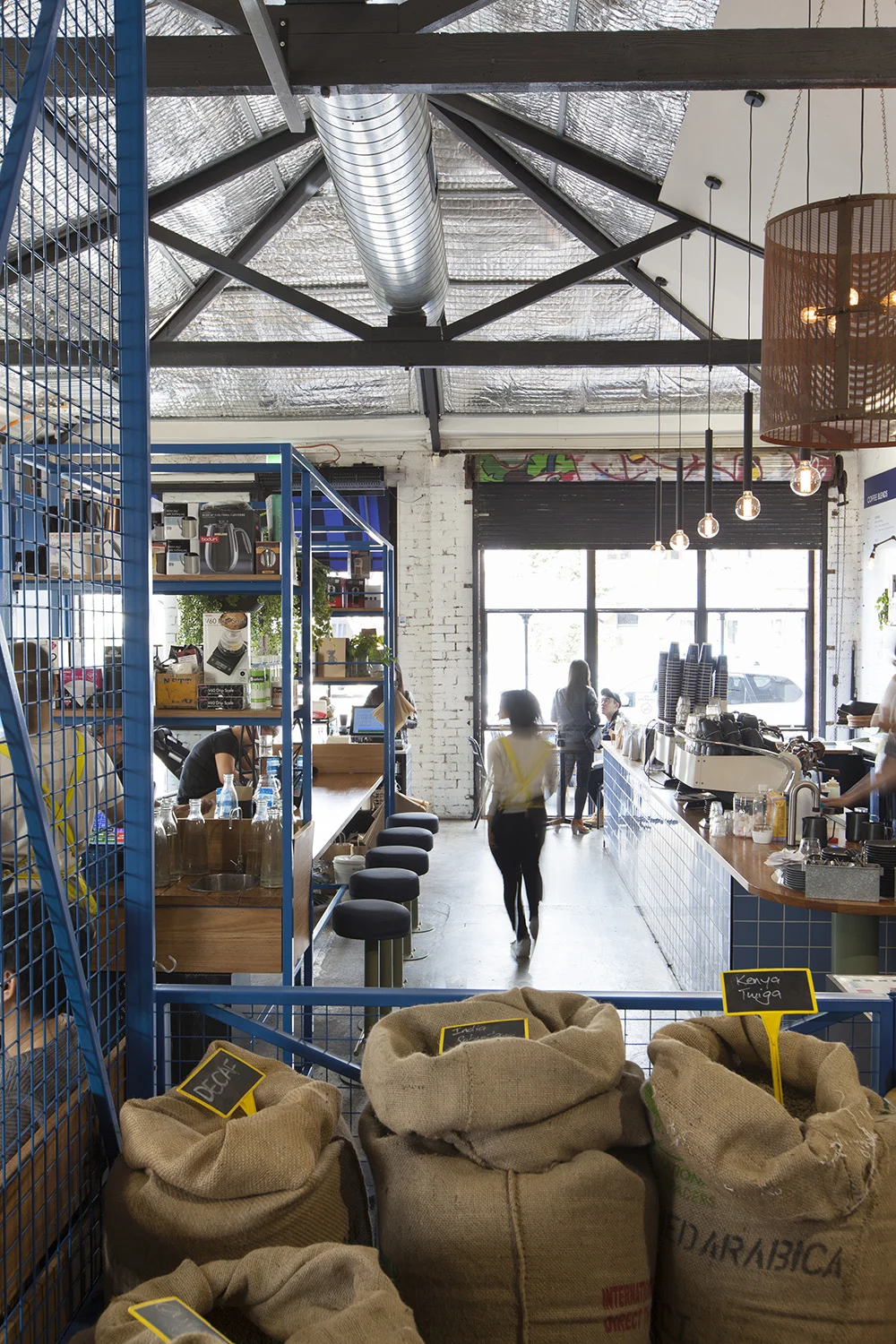 RoastingWarehouse_06.jpg
