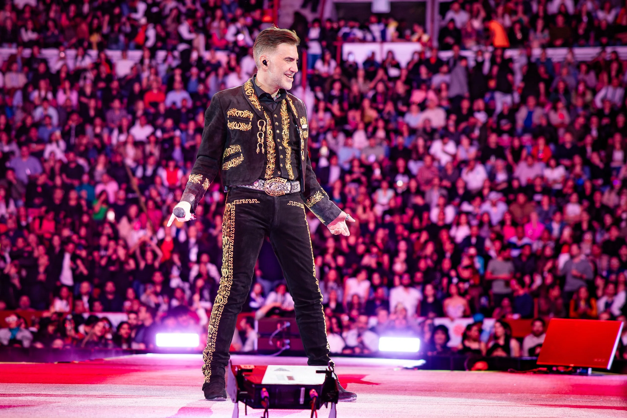 Alejandro Fernández (2024)