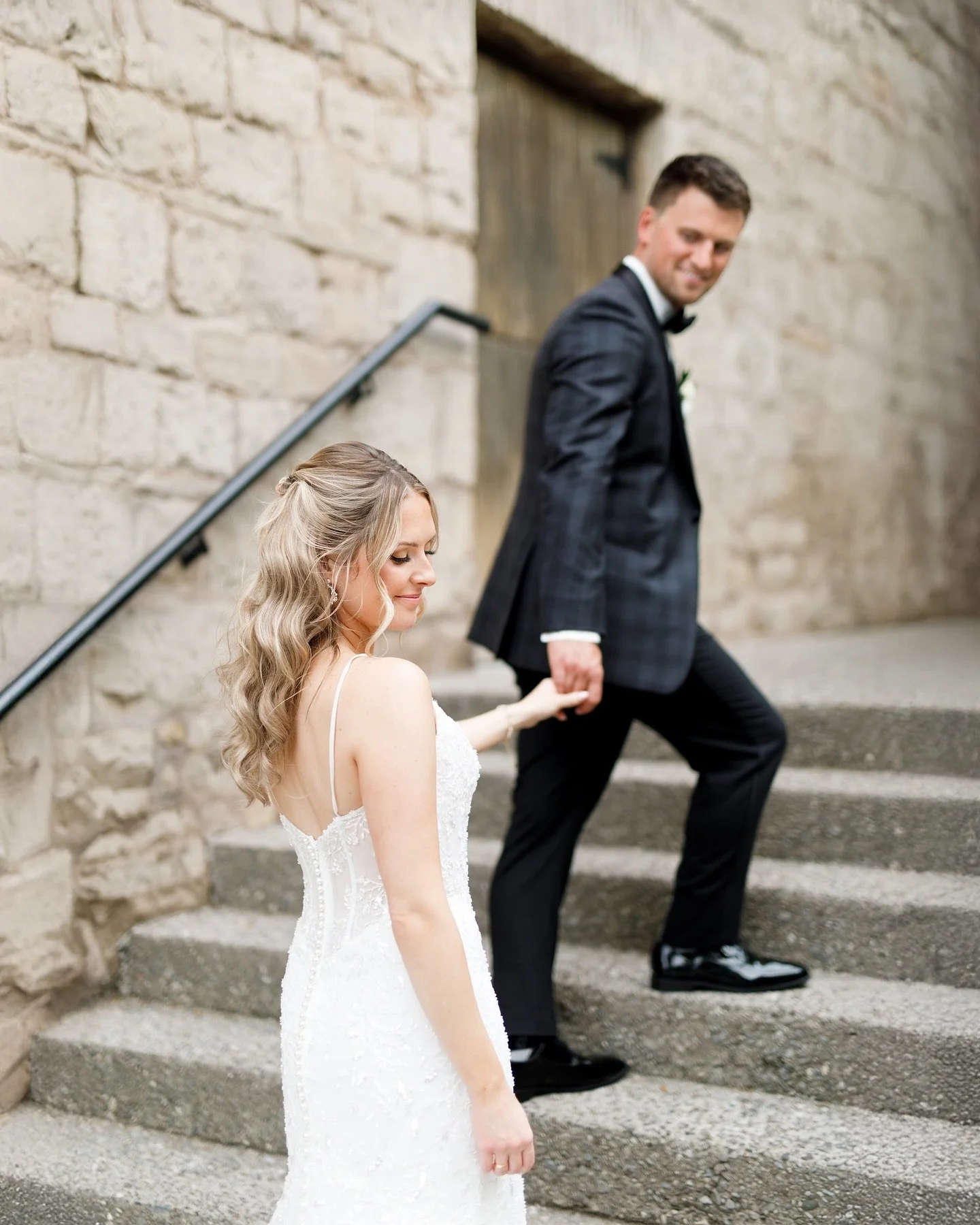 A few sneak peeks from Lindsay &amp; Zach&rsquo;s stunning wedding at Ancaster Mill! We couldn&rsquo;t have asked for a better day! 

Vender Credits:
Venue: @ancaster_mill
Flowers: @juniperfloralstudio
Flower Wall: @fleurgalorewallstoronto
DJ: @hello