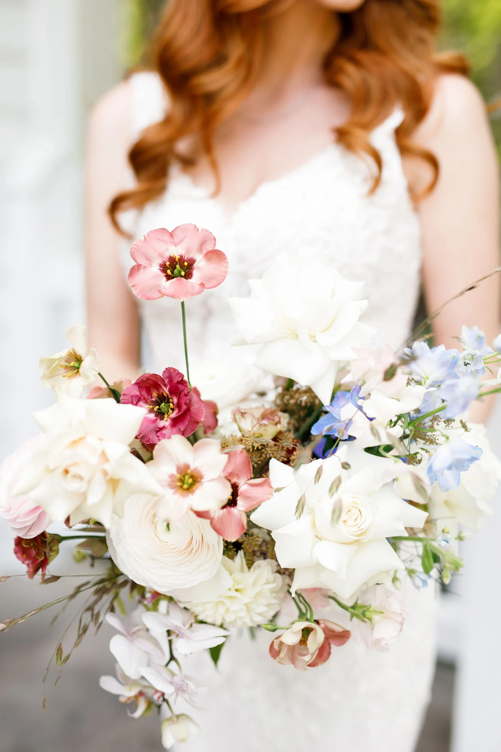 Bridal portrait with bouquet at The Doctor’s House in Kleinburg, Ontario wedding