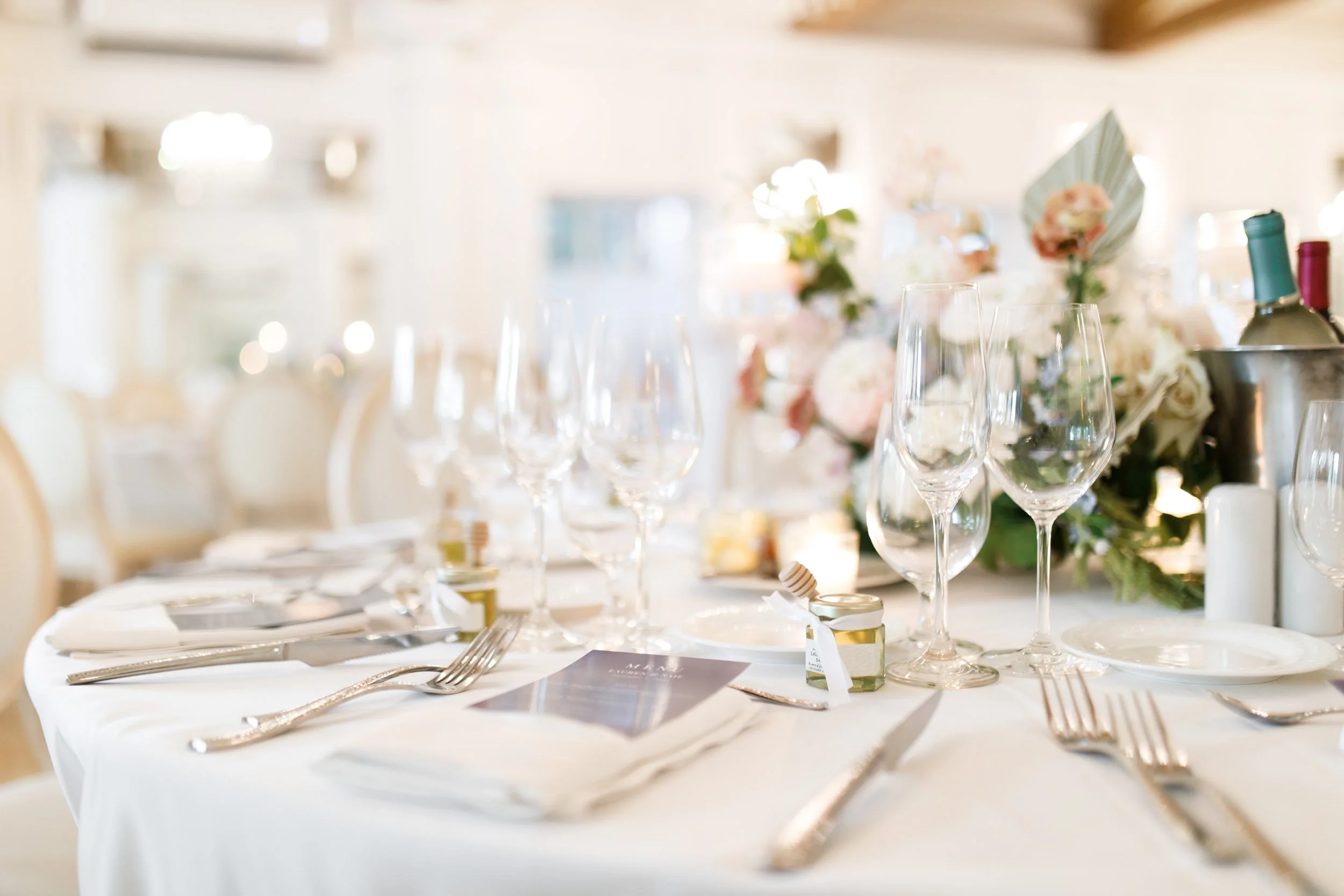 Wedding place settings at The Doctor’s House in Kleinburg wedding