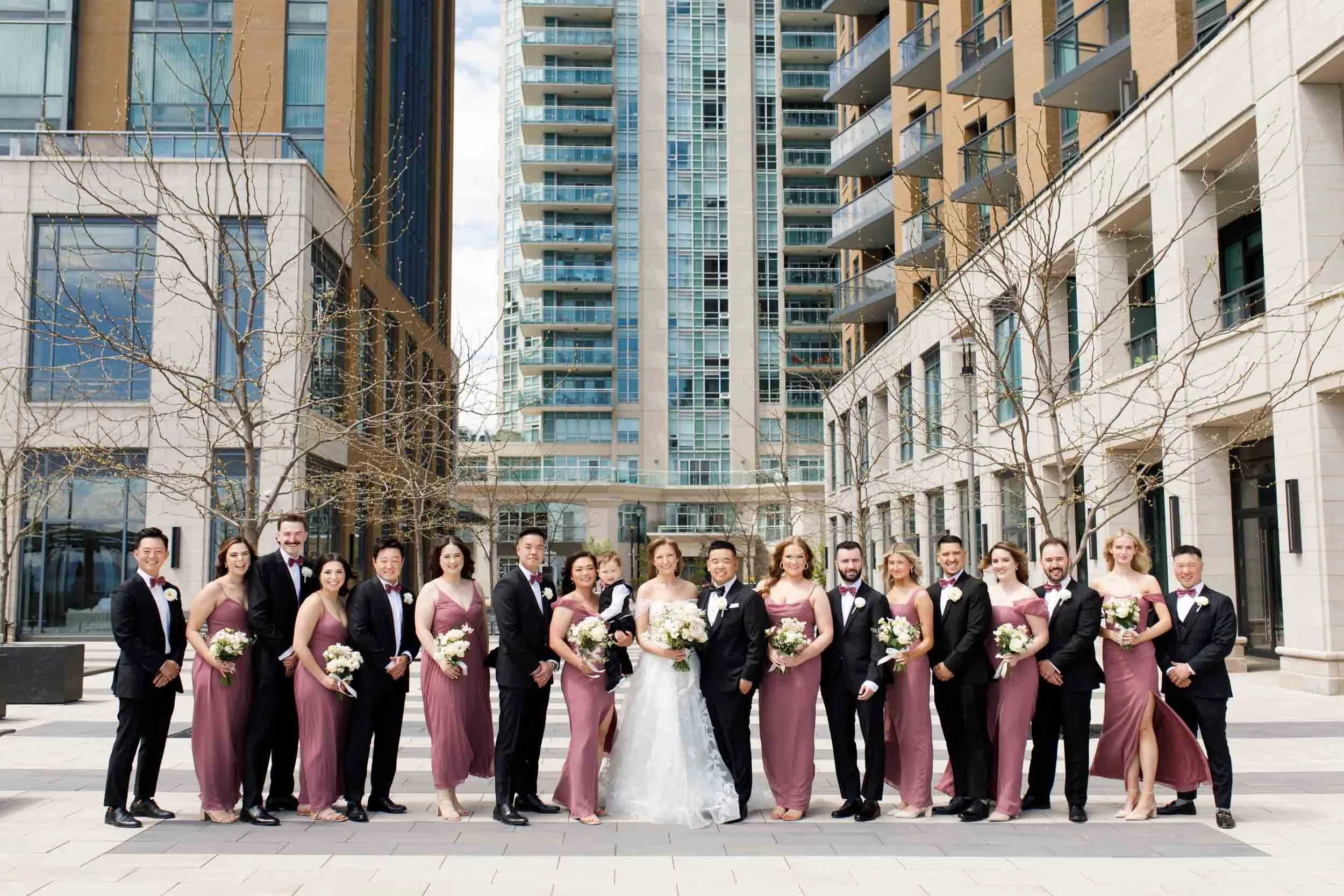 Bridal party group photo outside the Pearle Hotel in Burlington Ontario