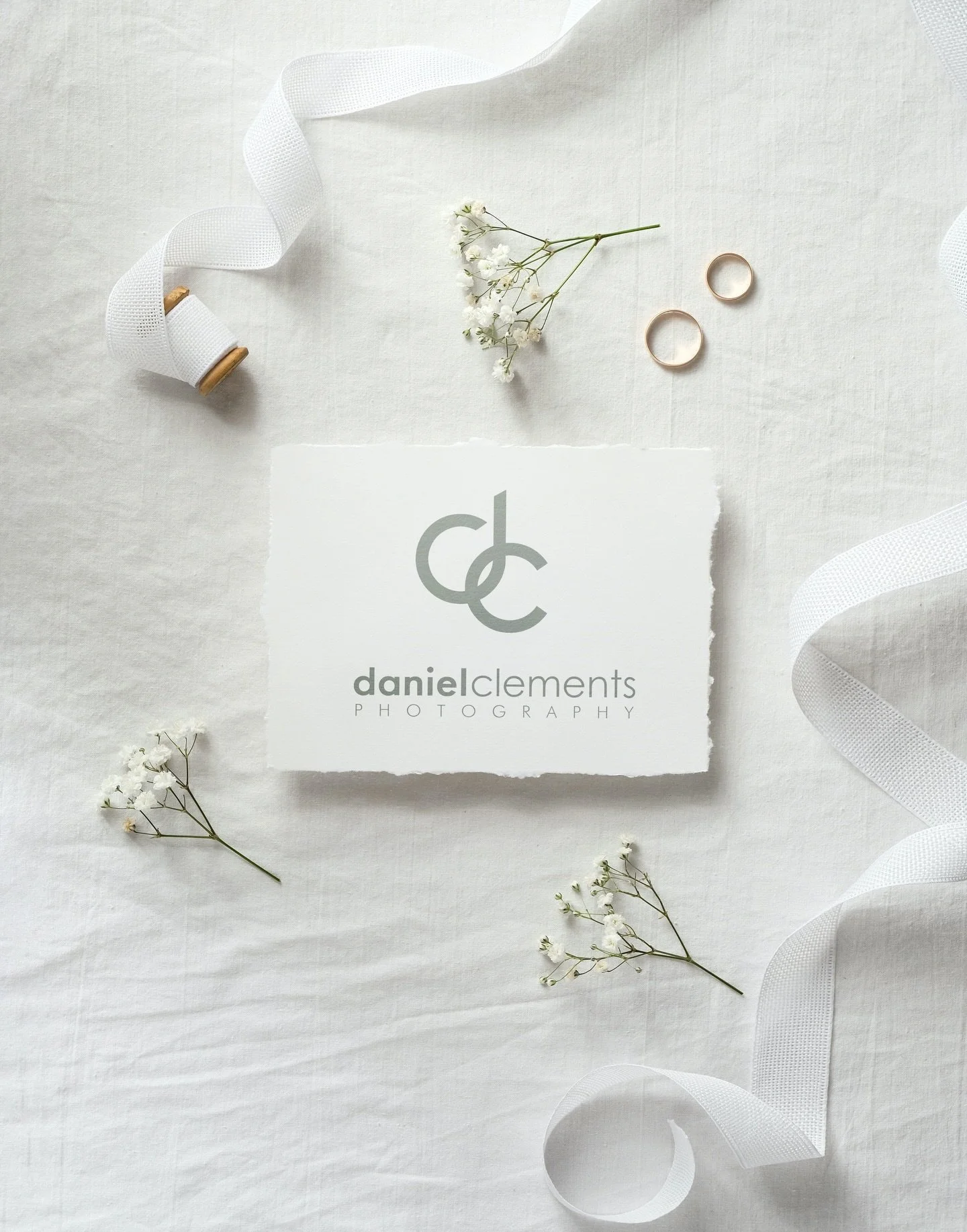 It&rsquo;s that time of year again! I am so exited to once again be part of @canadasbridalshow . If you are getting married is 2026 or 2027 come out to the show and say hello! :) 

FRIDAY, JANUARY 16, 5PM &ndash; 10PM
SATURDAY, JANUARY 17, 10AM &ndas