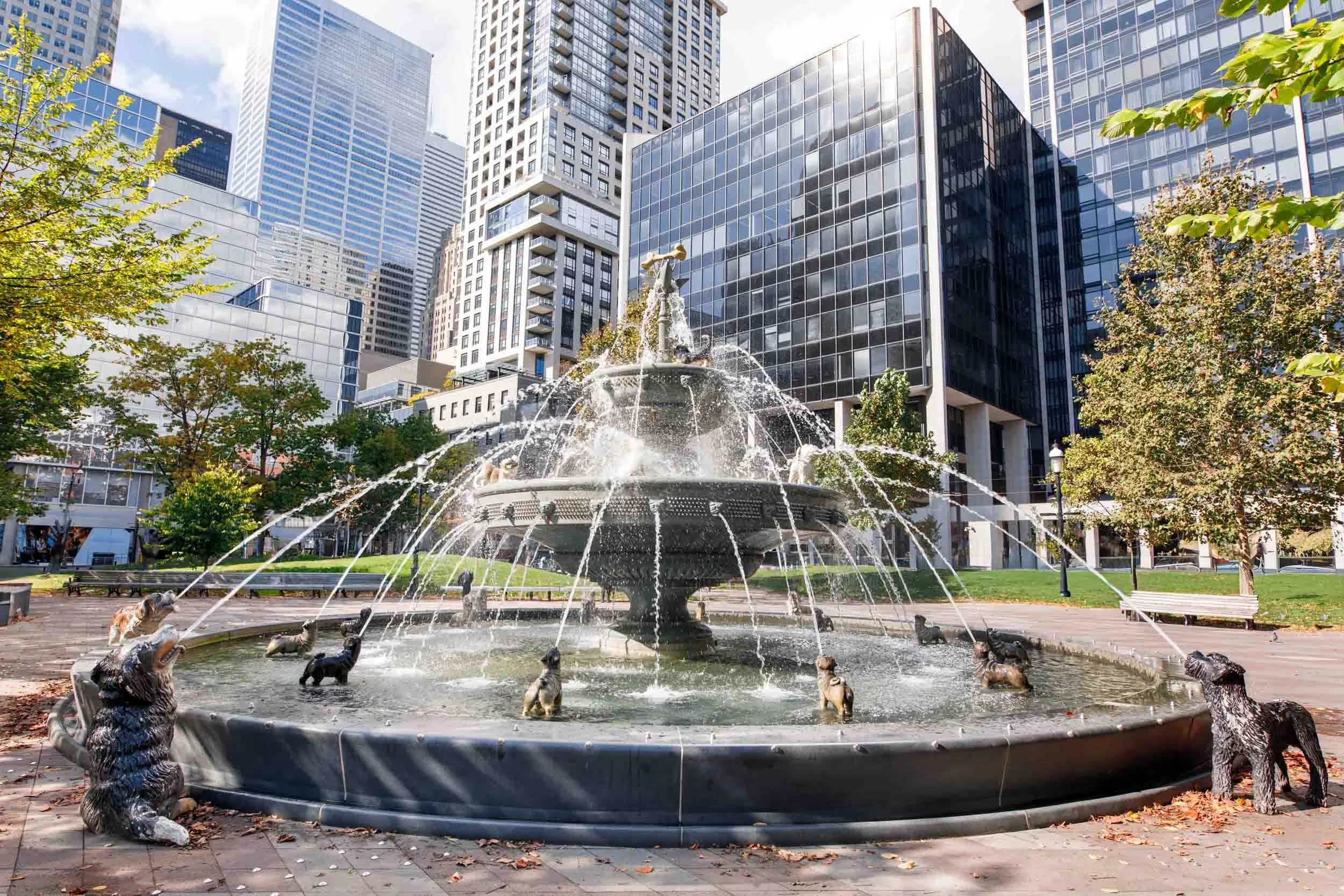 Wide establishing location wedding photo of the fountain at Berczy Park in downtown Toronto (Copy)