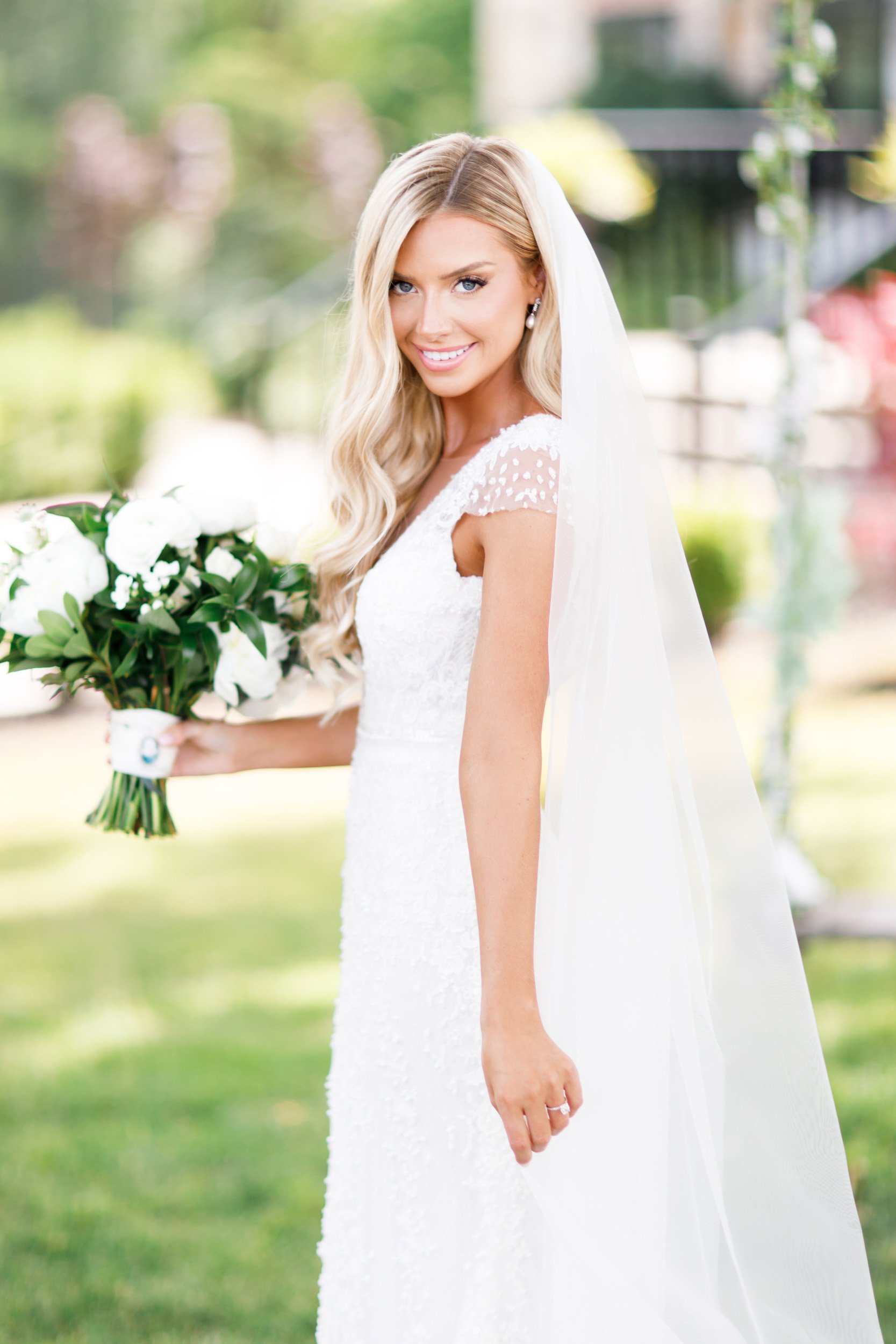 Roseville-Estate-Cambridge-wedding-full-length-bridal-portrait-bouquet.jpg
