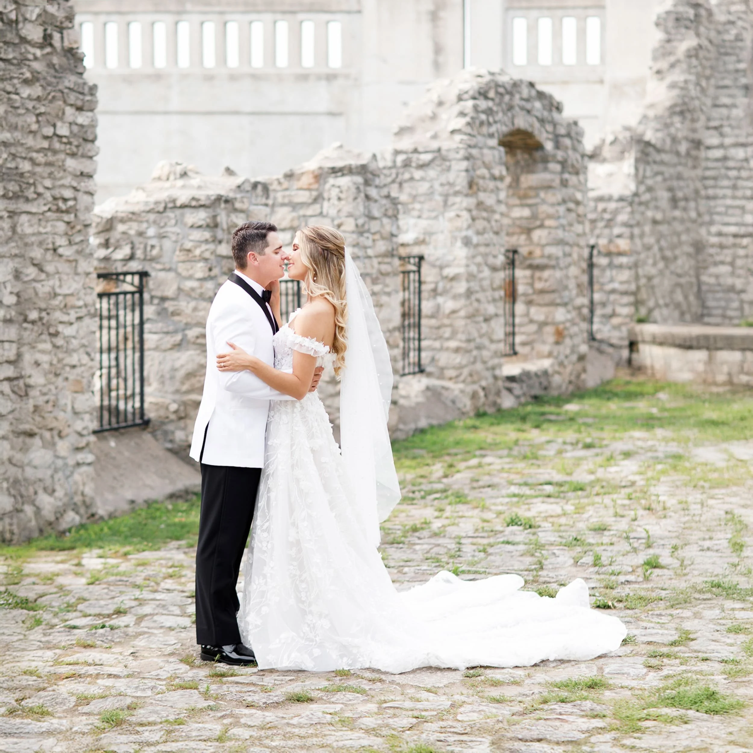 Wedding photography at the Cambridge Mill and Mill Race Park in Southern Ontario