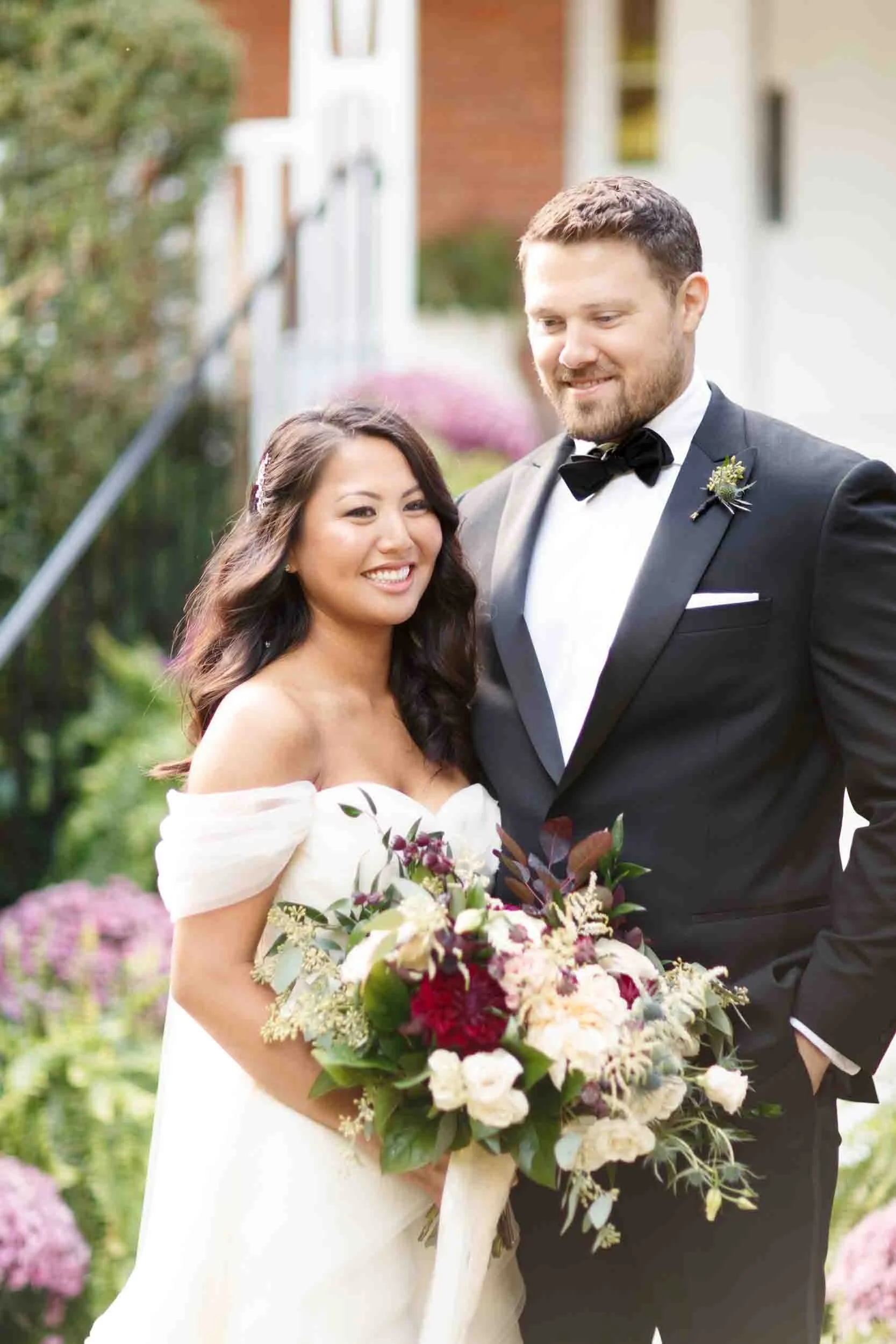 Bride and groom portrait at Gracewood Estate in Niagara-on-the-Lake