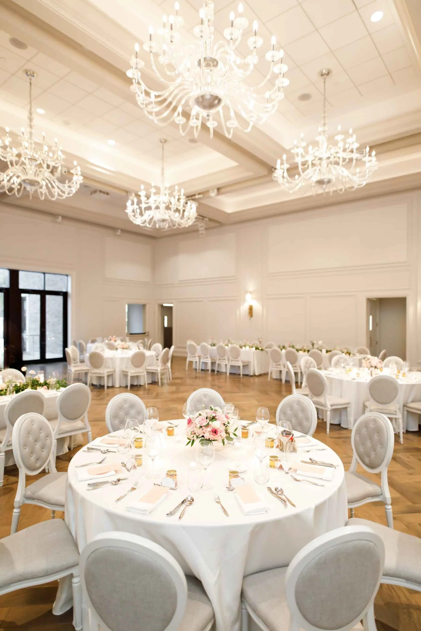 Arlington Estate ballroom reception setup in Vaughan