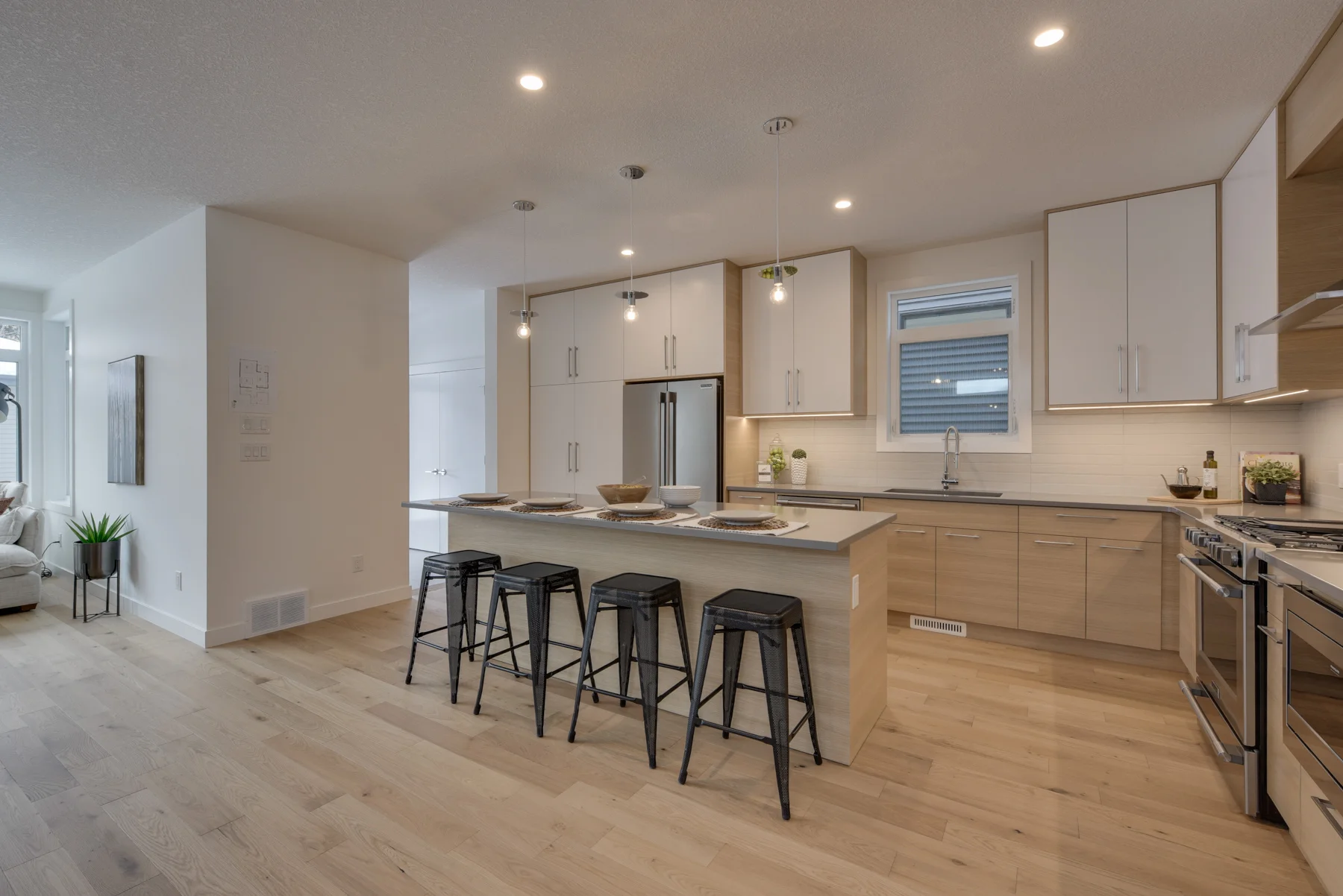 10605-60Ave3-9.jpg