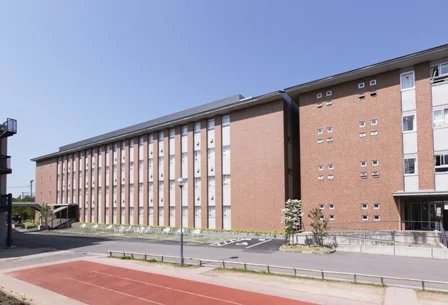 Kyoto Gakuen.jpg