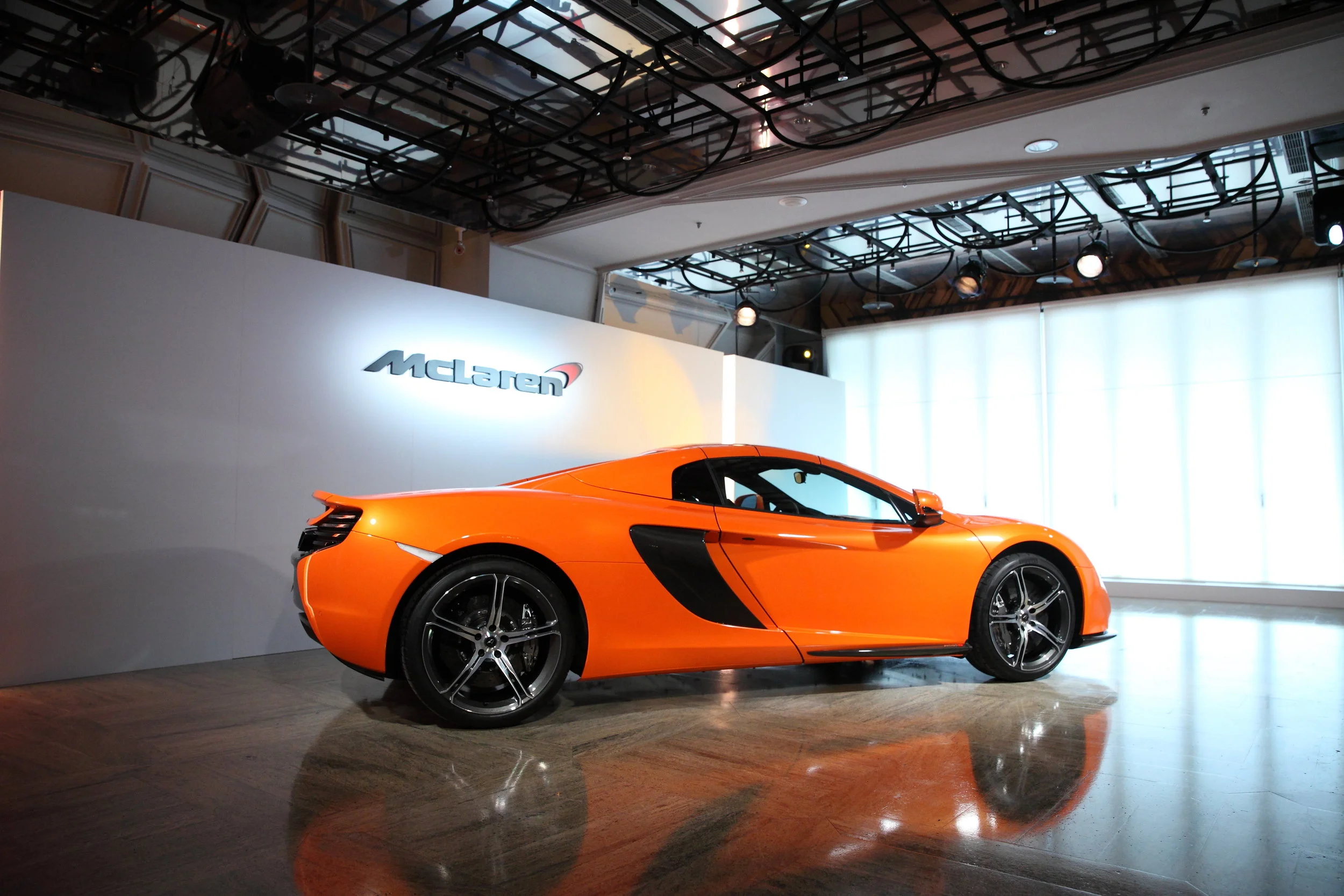20140319_Mclaren 650S (2).JPG