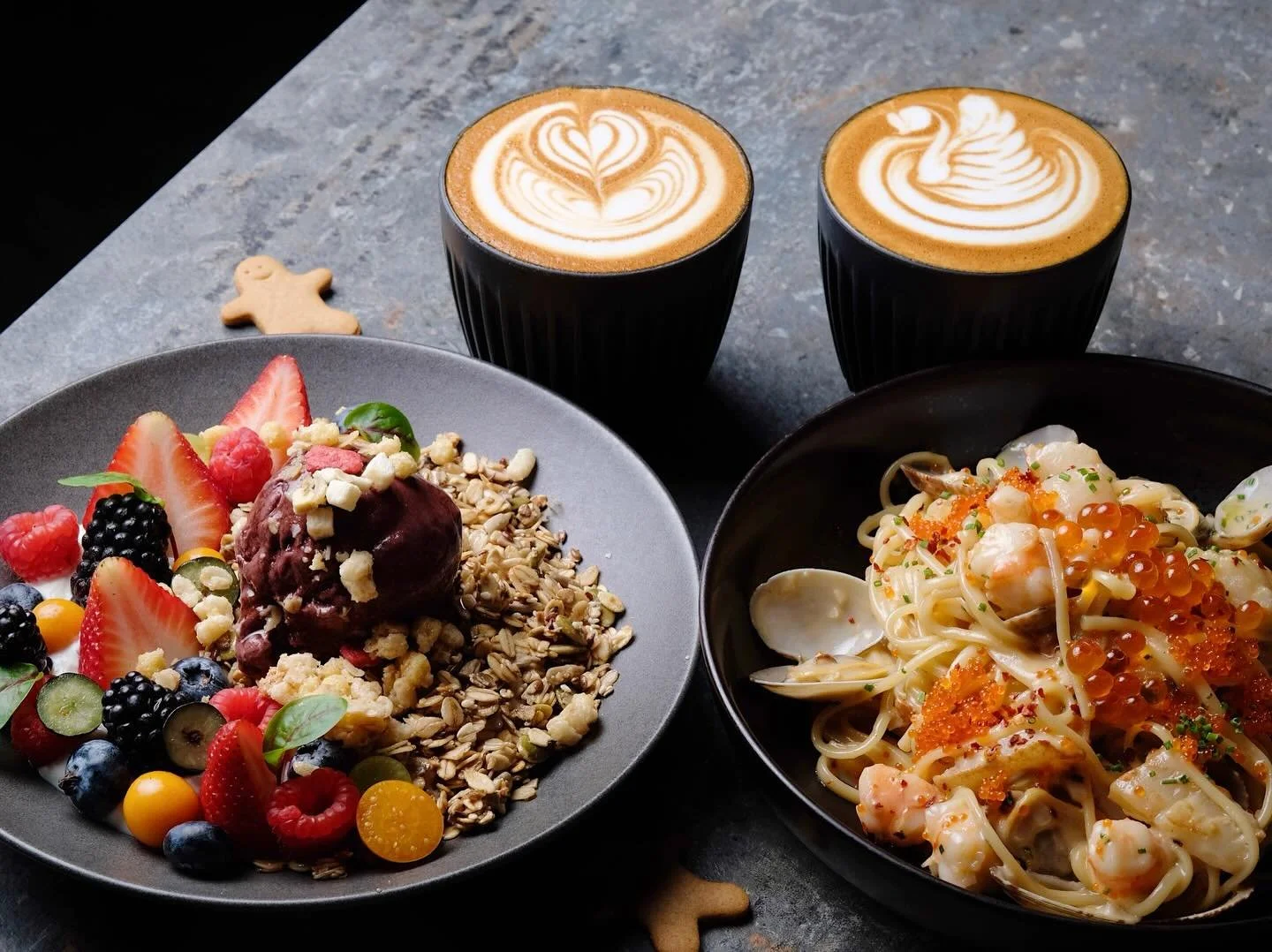 The ultimate trio - a little bit of sweet, savoury, caffeine and a whole lot of delicious 💃🏼