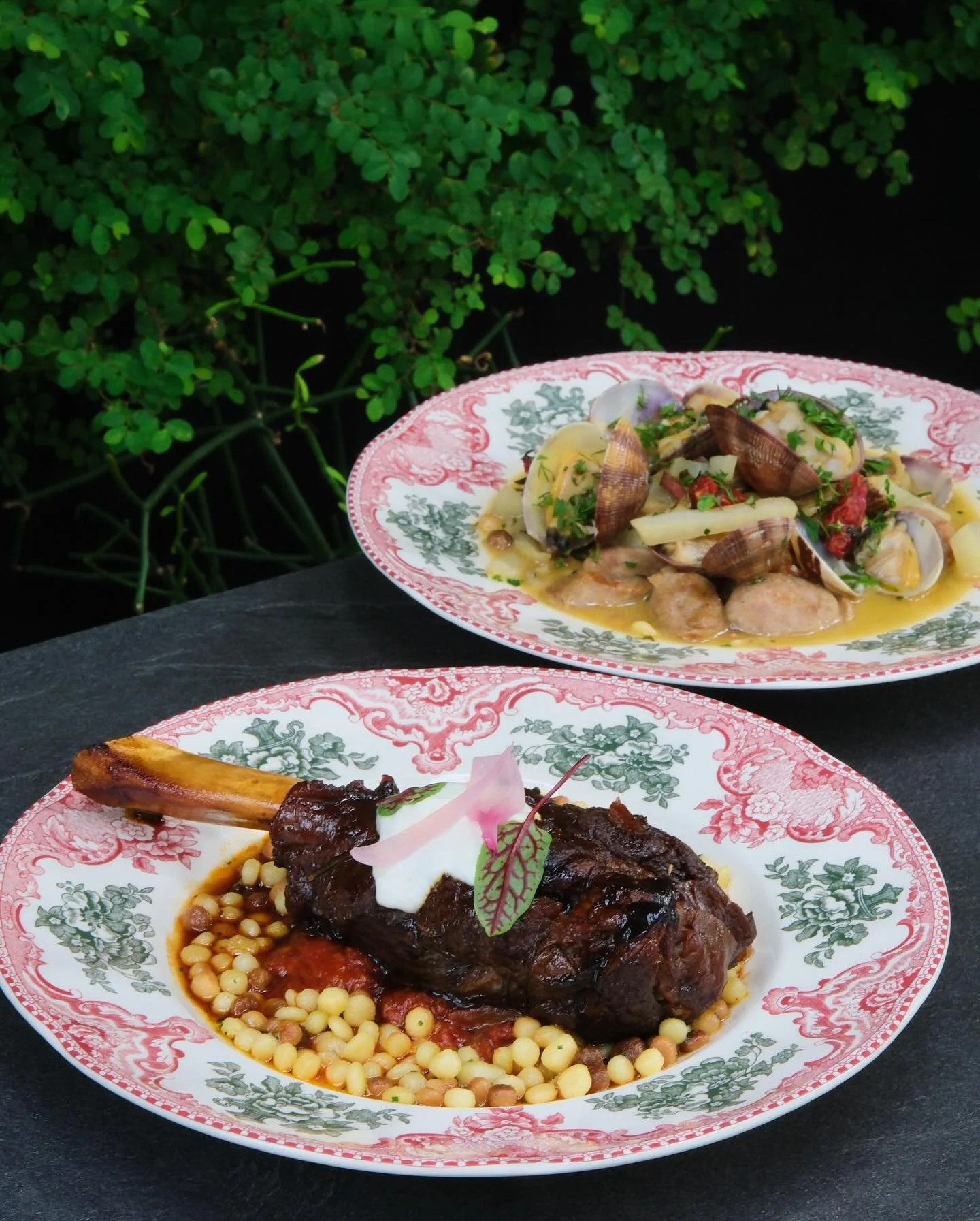 &lsquo;Tis the season to be feasting! Enjoy a cozy Christmas dinner at ours 🤗