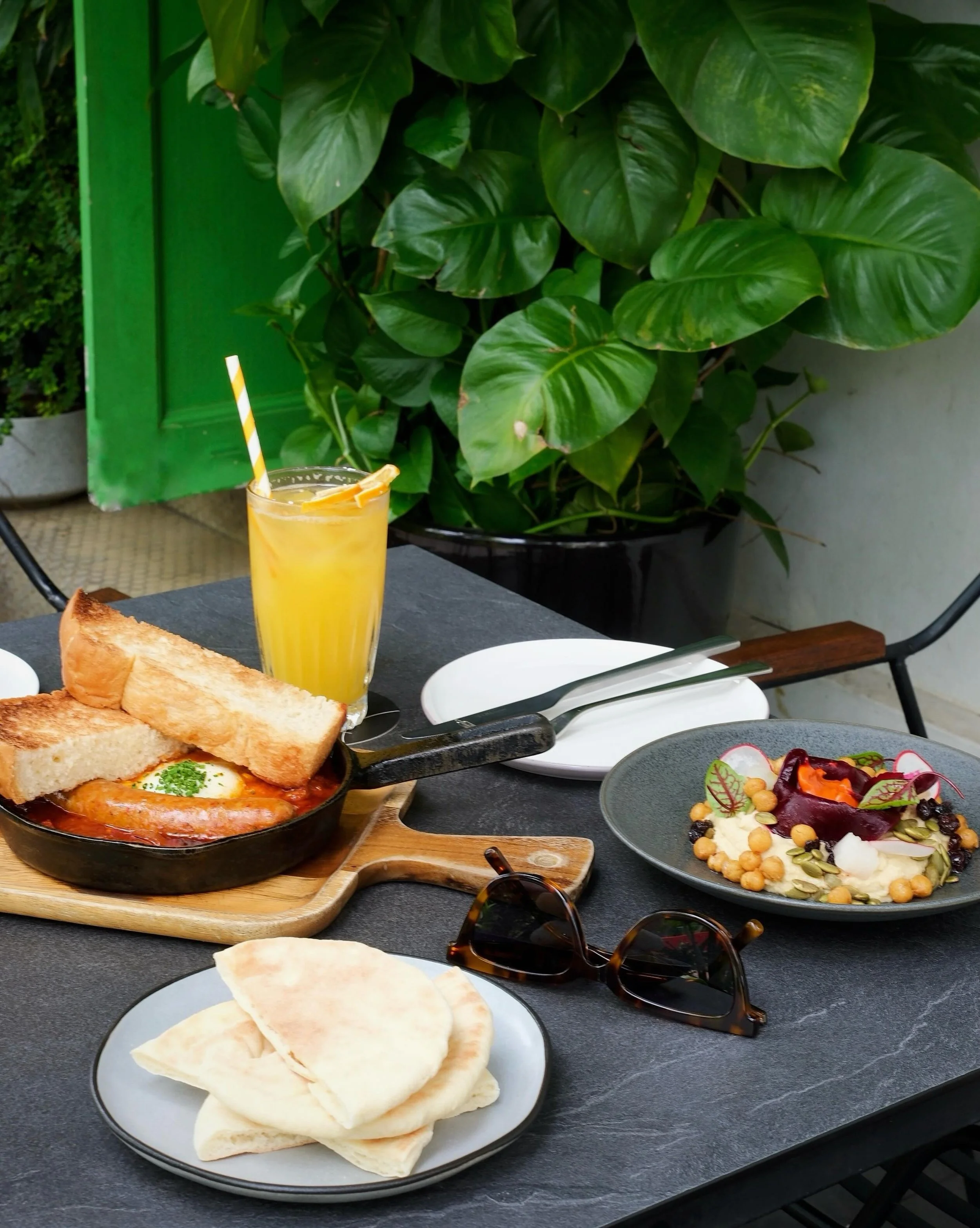 What are your long weekend plans? Pull up for a tasty brunch, good coffee and great vibes 🙃

FRI 1 MAY - 9am to 11pm
SAT 2 MAY - 9am to 11pm
SUN 3 MAY - 9am to 7pm