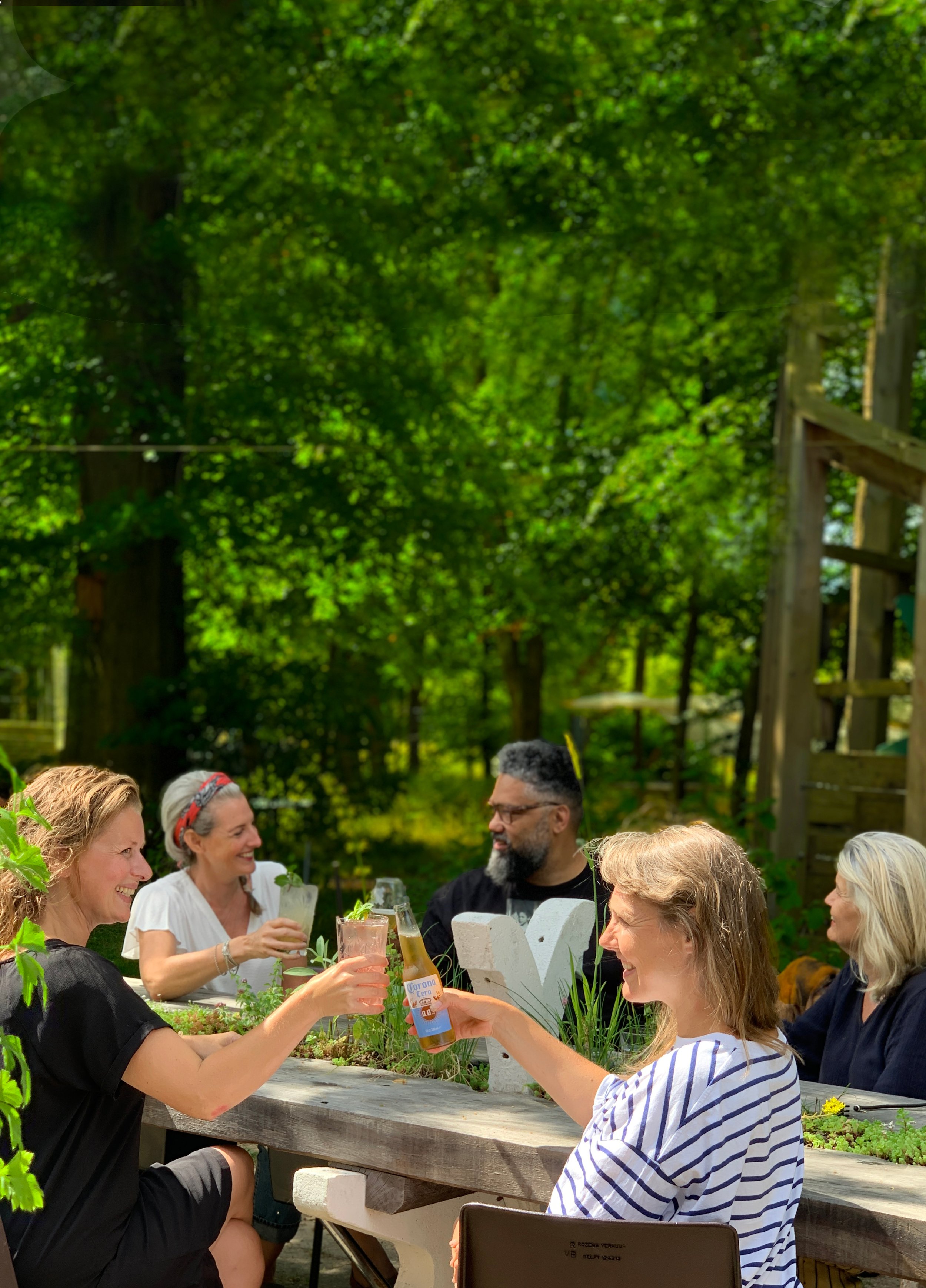 Terras bij De Groene Afslag.jpg