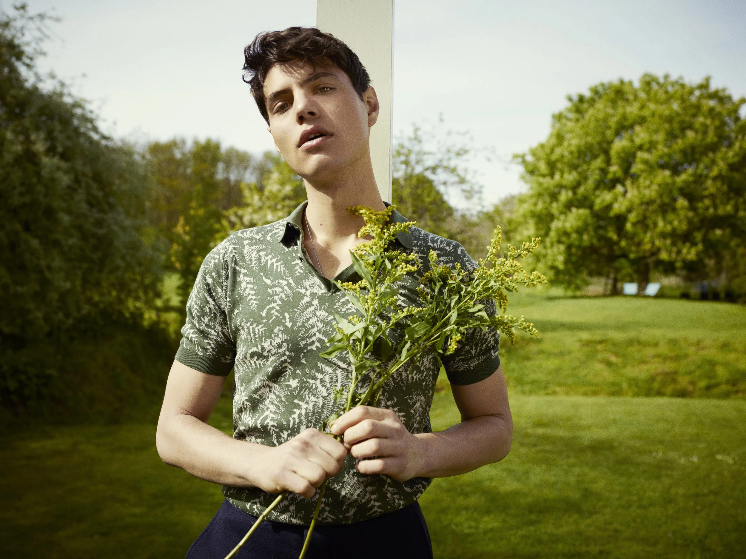 6484 1 023_F2_RGB.JPG