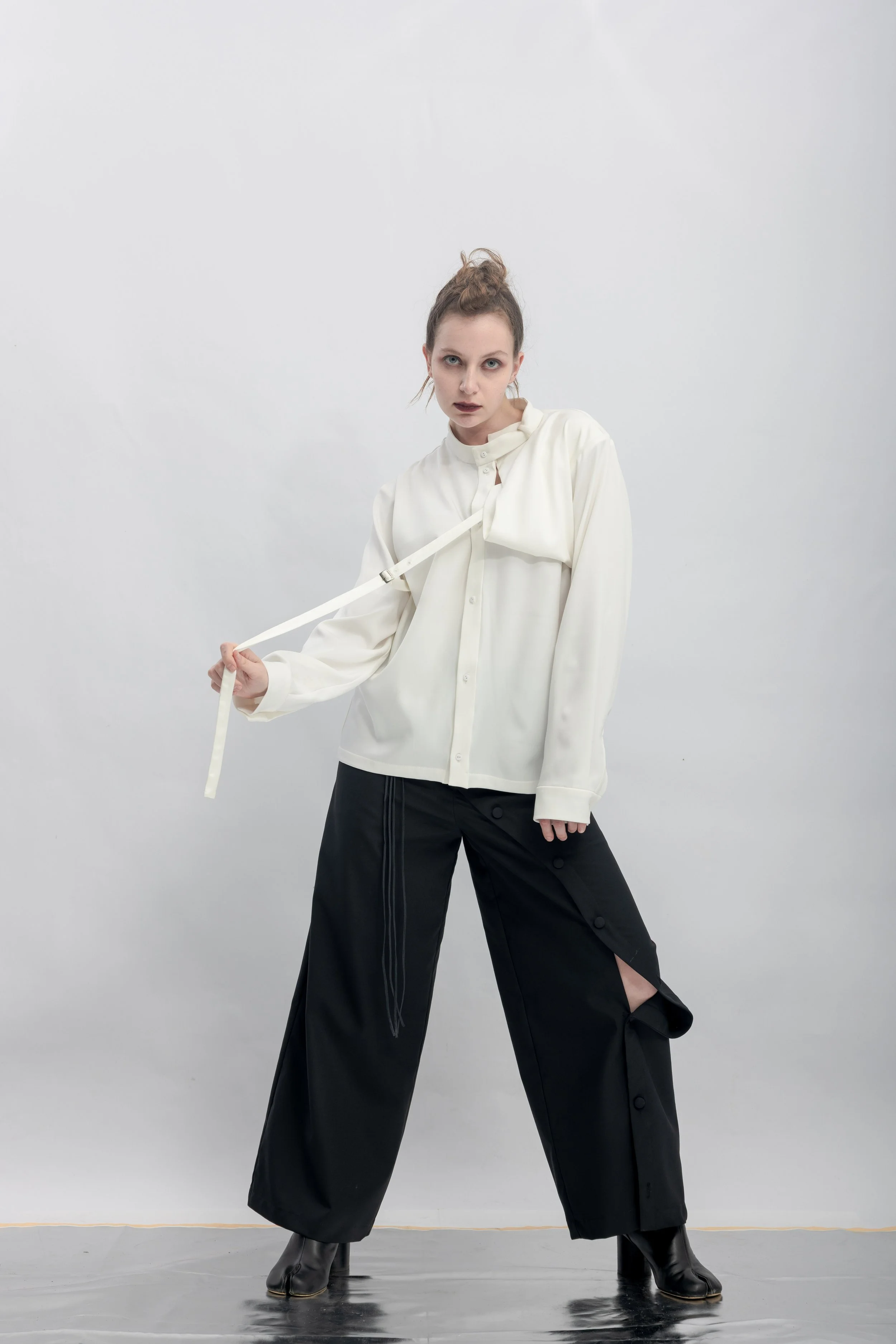 INF Integrated Chest Panel Deconstructed Collar Top  White (10).jpg