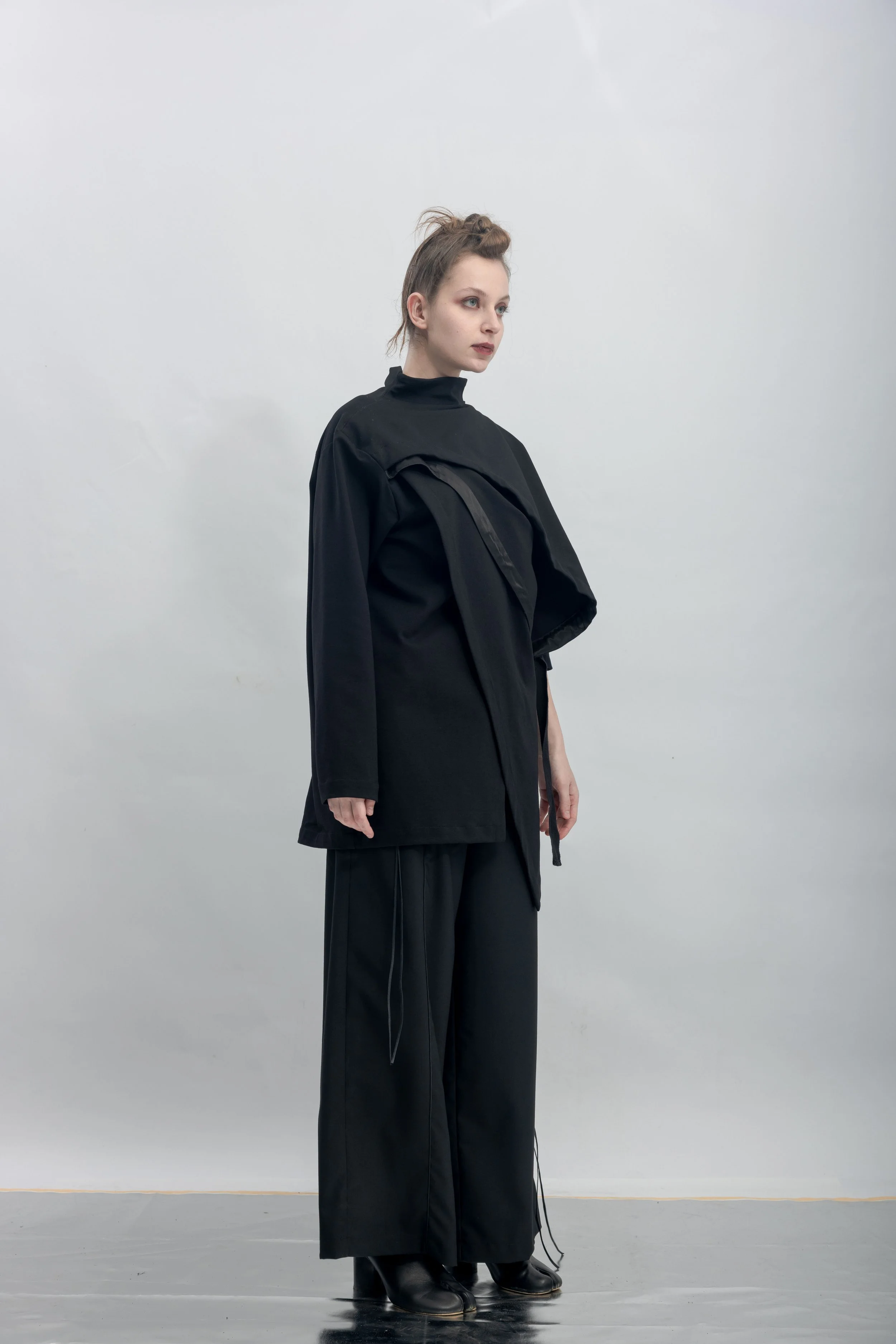 INF Reconstructed Sleeve and Chest Panel Ruched Top (18).jpg