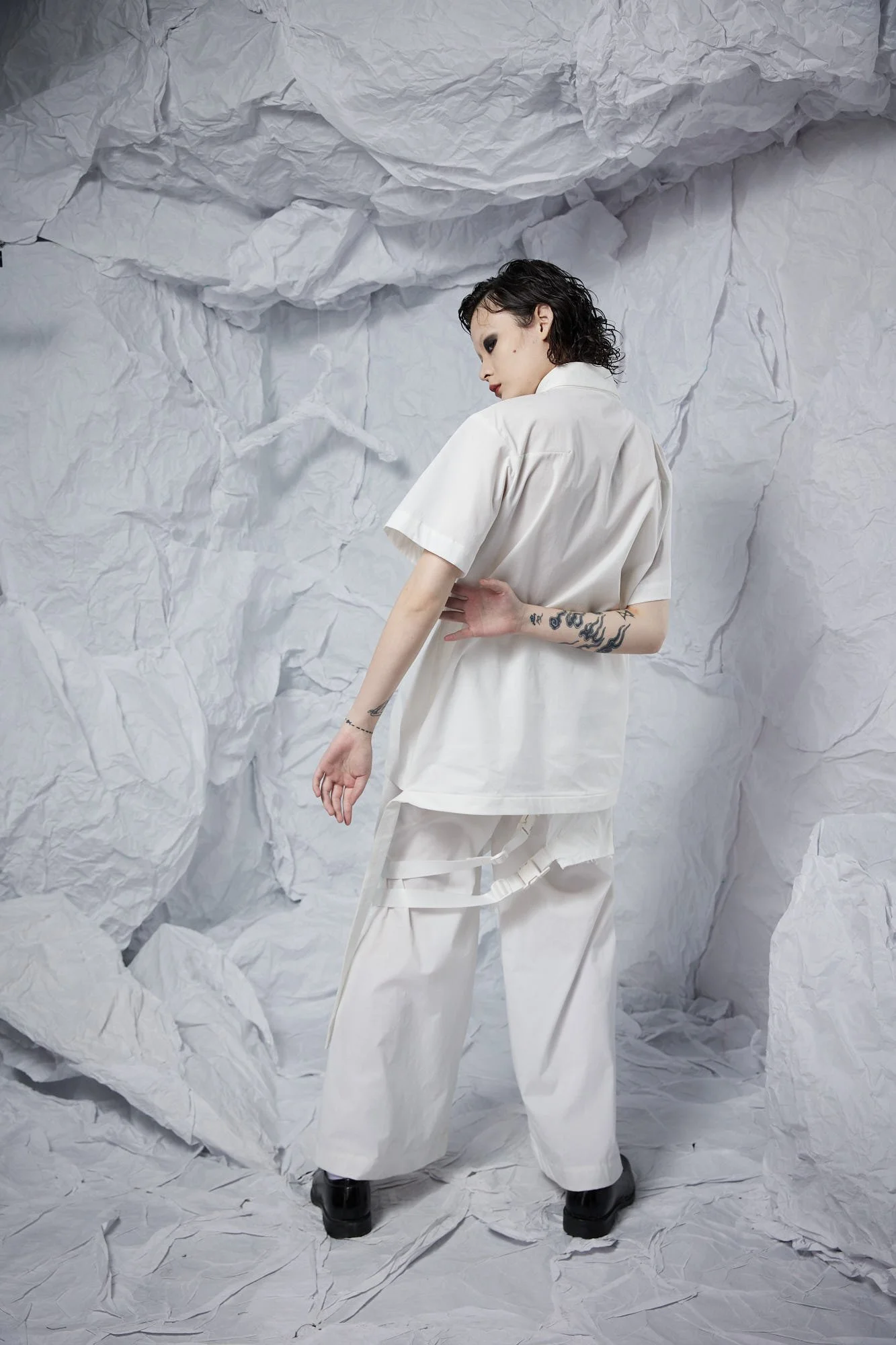 INF 騎士翻領解構襯衫 (1).jpg