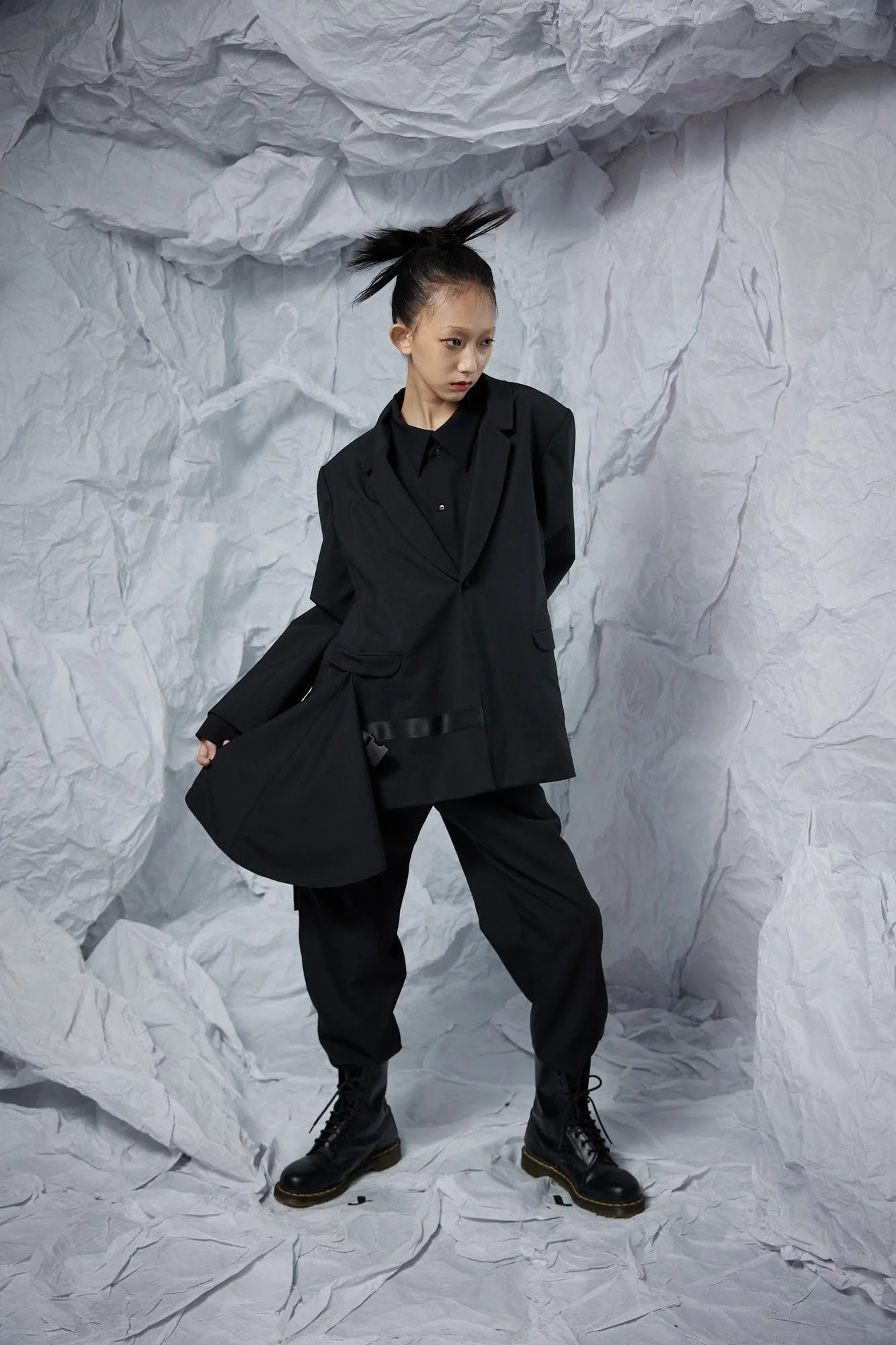 INF 下擺垂墜西裝外套 (2).jpg