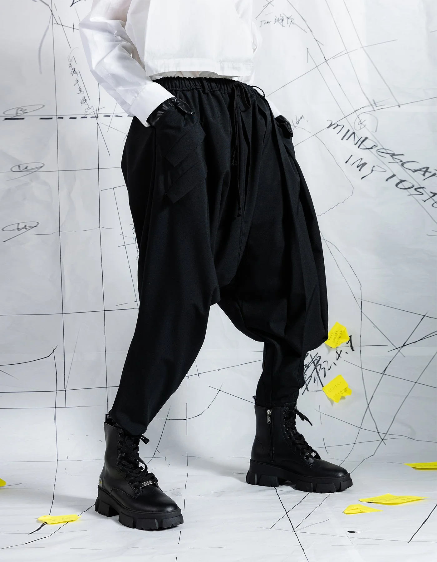 INF 22AW Deconstructed Box Pleat Low-Crotch Trousers (5).jpg