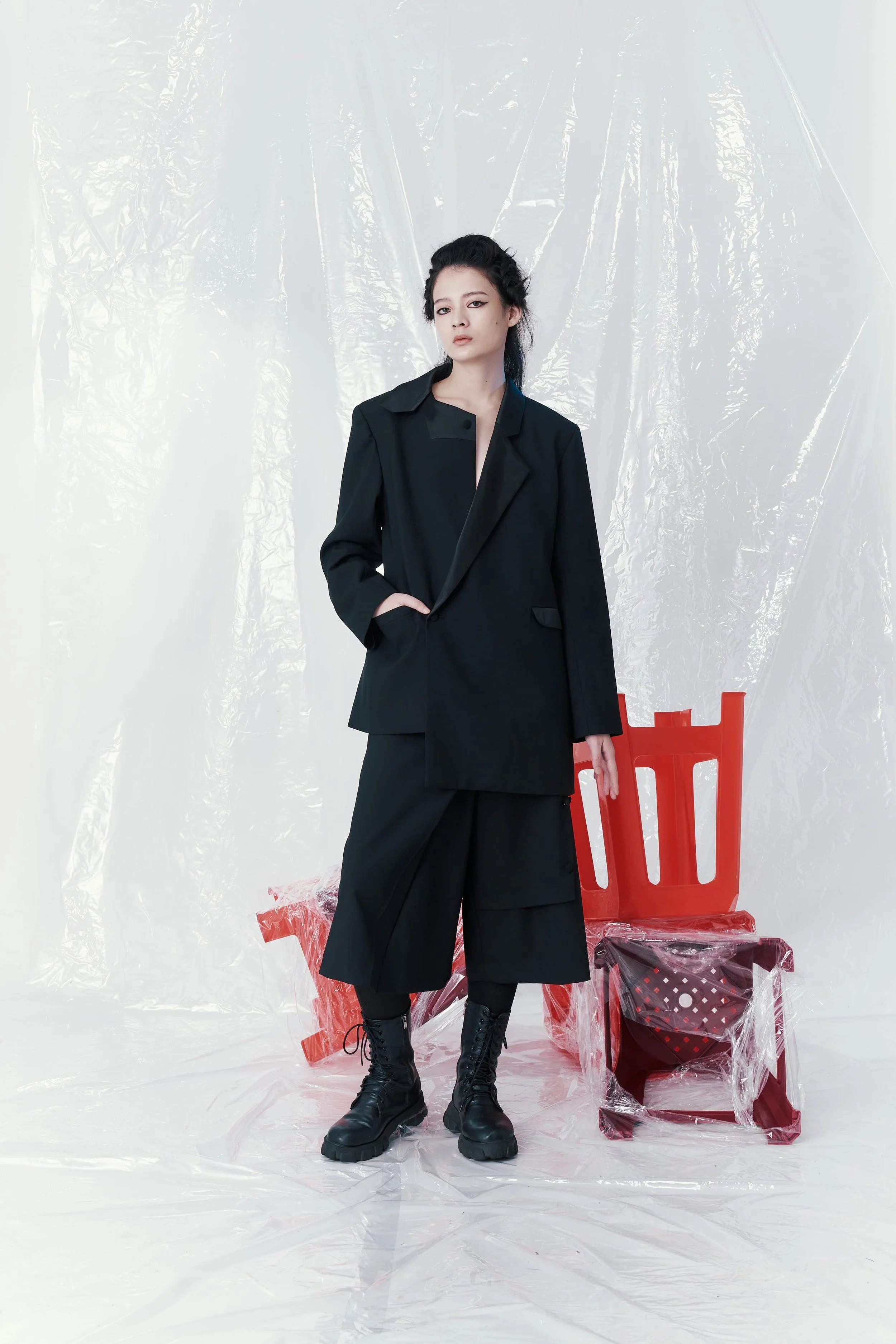INF 24SS BDC02-1.jpg