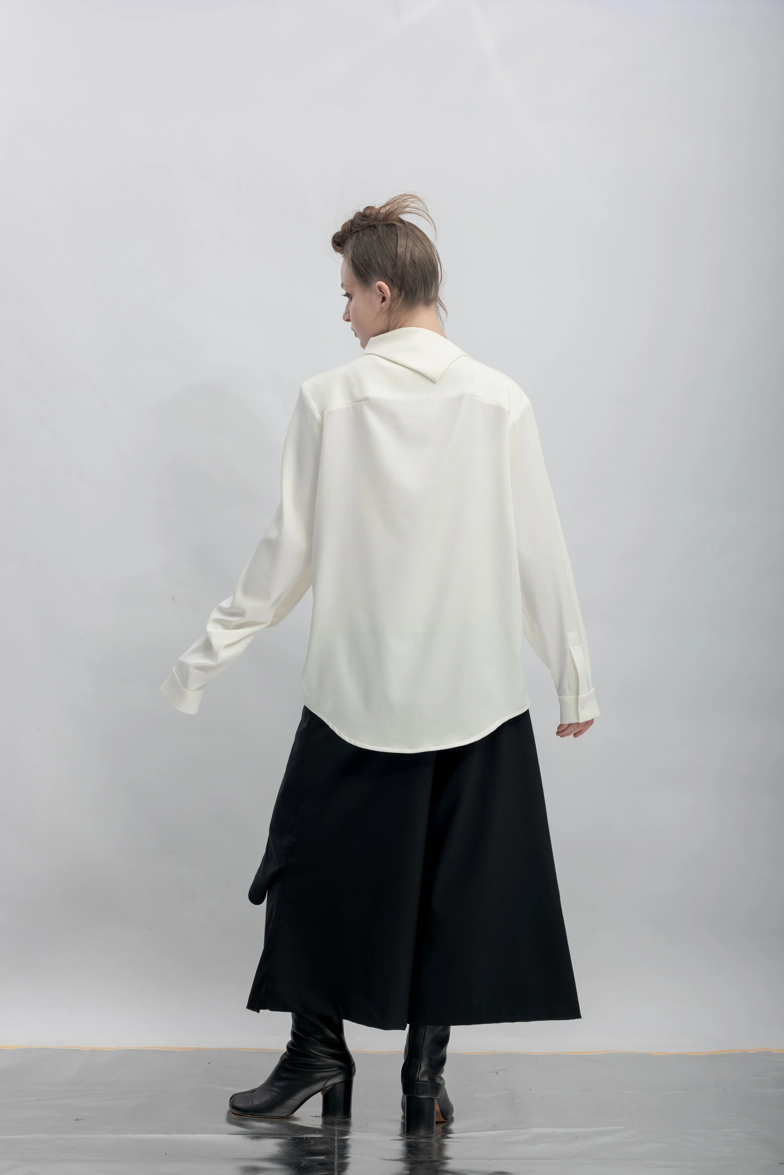 INF  Deconstructed Placket with Integrated Sleeve Shirt  White (11).jpg