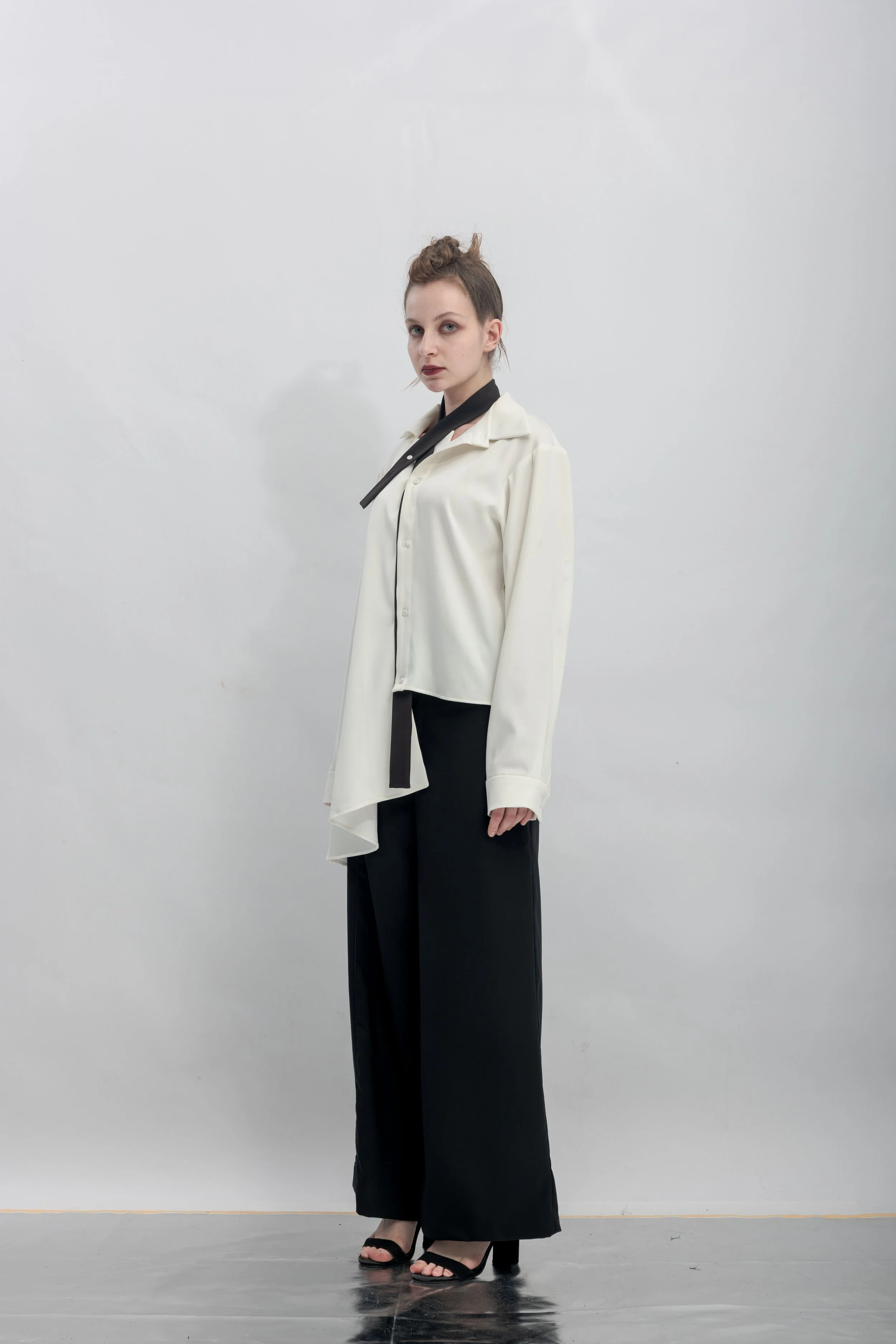INF Asymmetric Cut Detachable Neckband Shirt (15).jpg