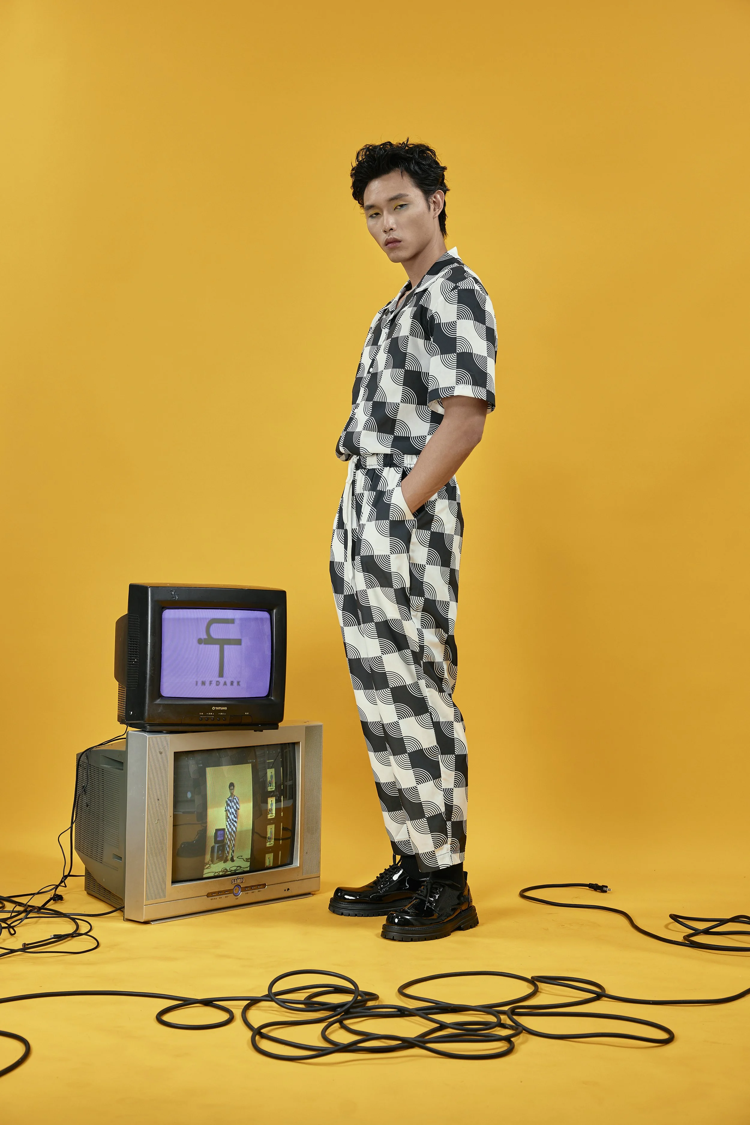 INFDARK Retro Printed Grandpa Pants  Black-White (4).jpg