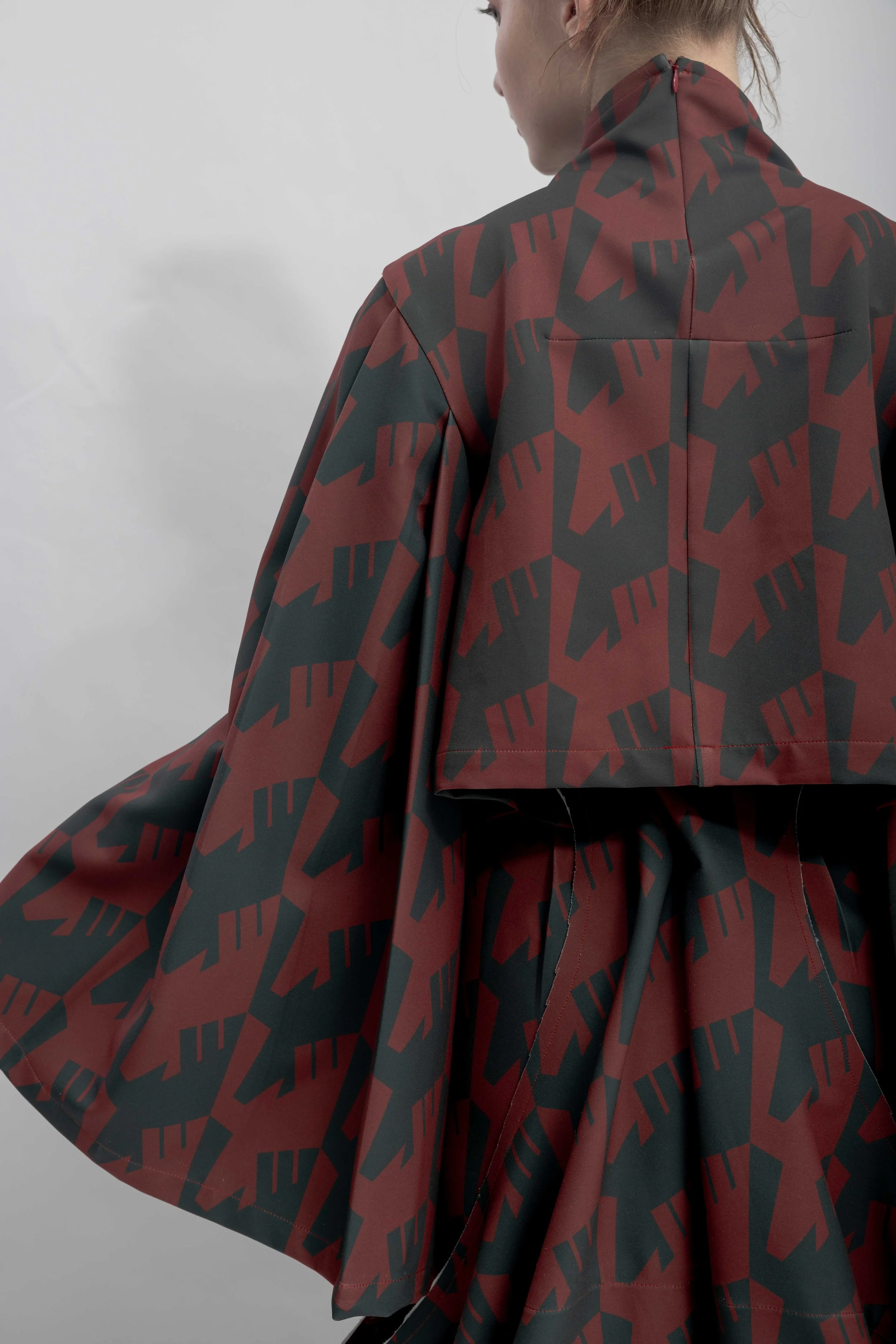 INF Raven Kimono Sleeve Printed Cropped Top  Blazing Red (6).jpg