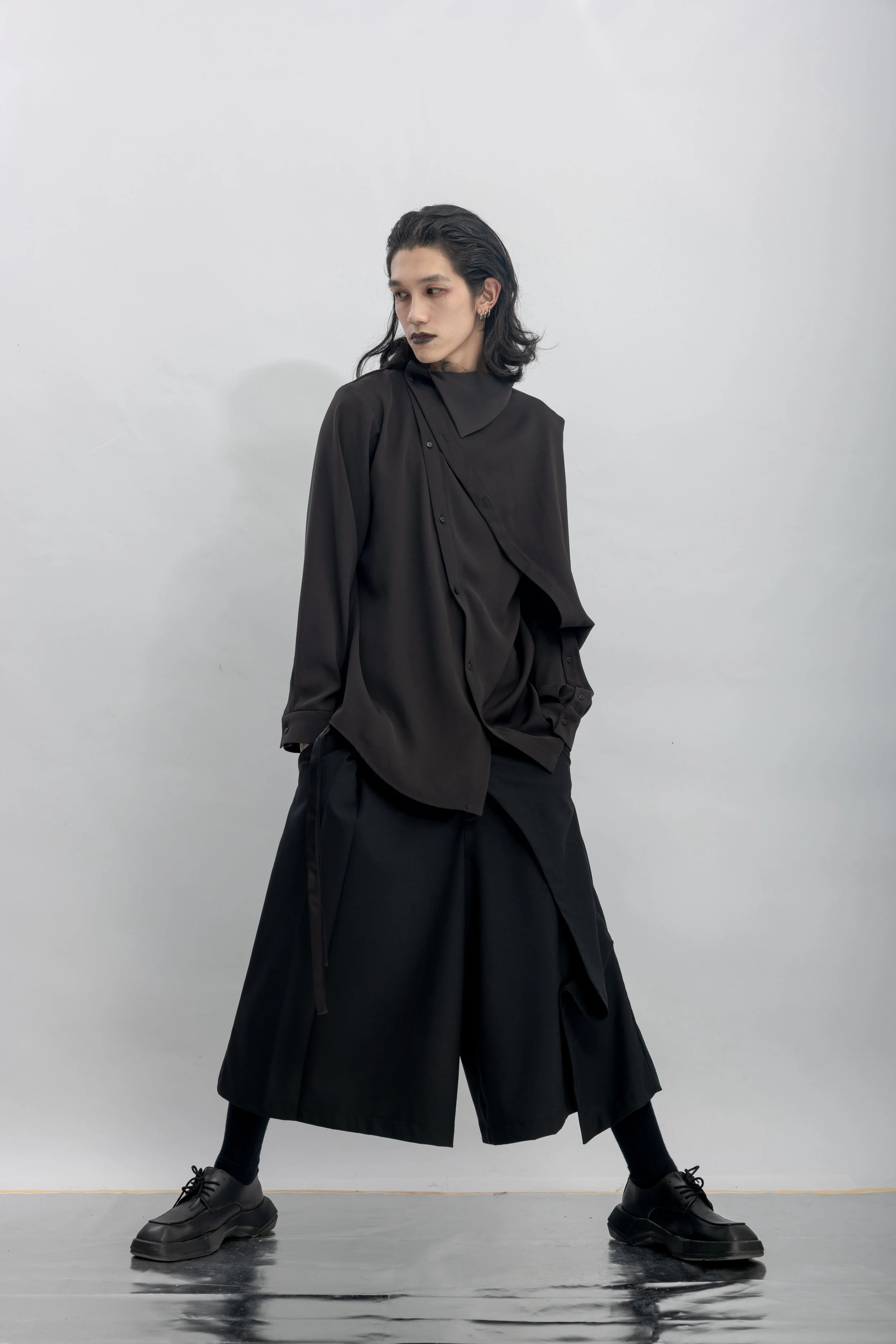 INF Deconstructed Placket with Integrated Sleeve Shirt  Black (22).jpg