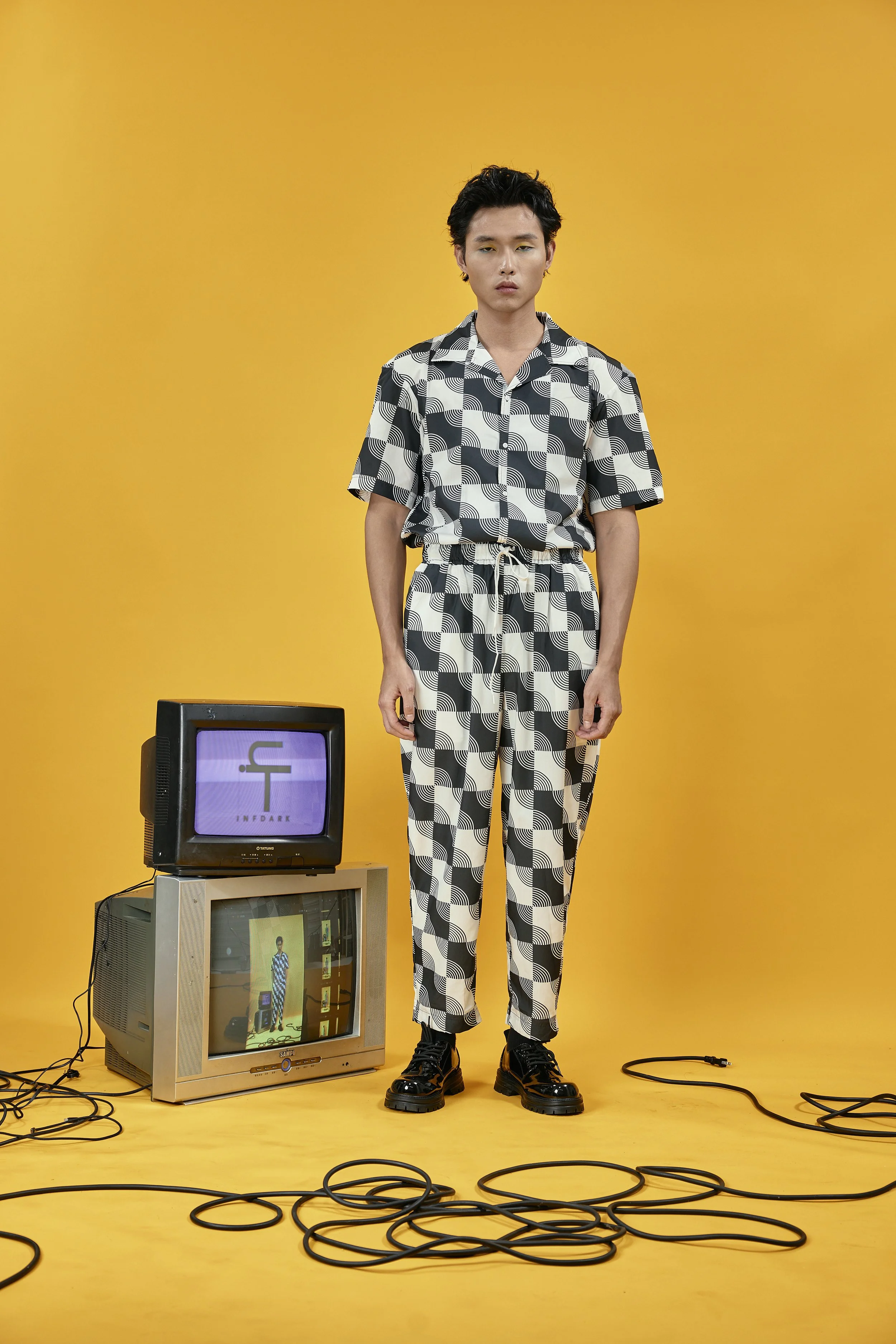 INFDARK Retro Printed Grandpa Pants  Black-White (3).jpg
