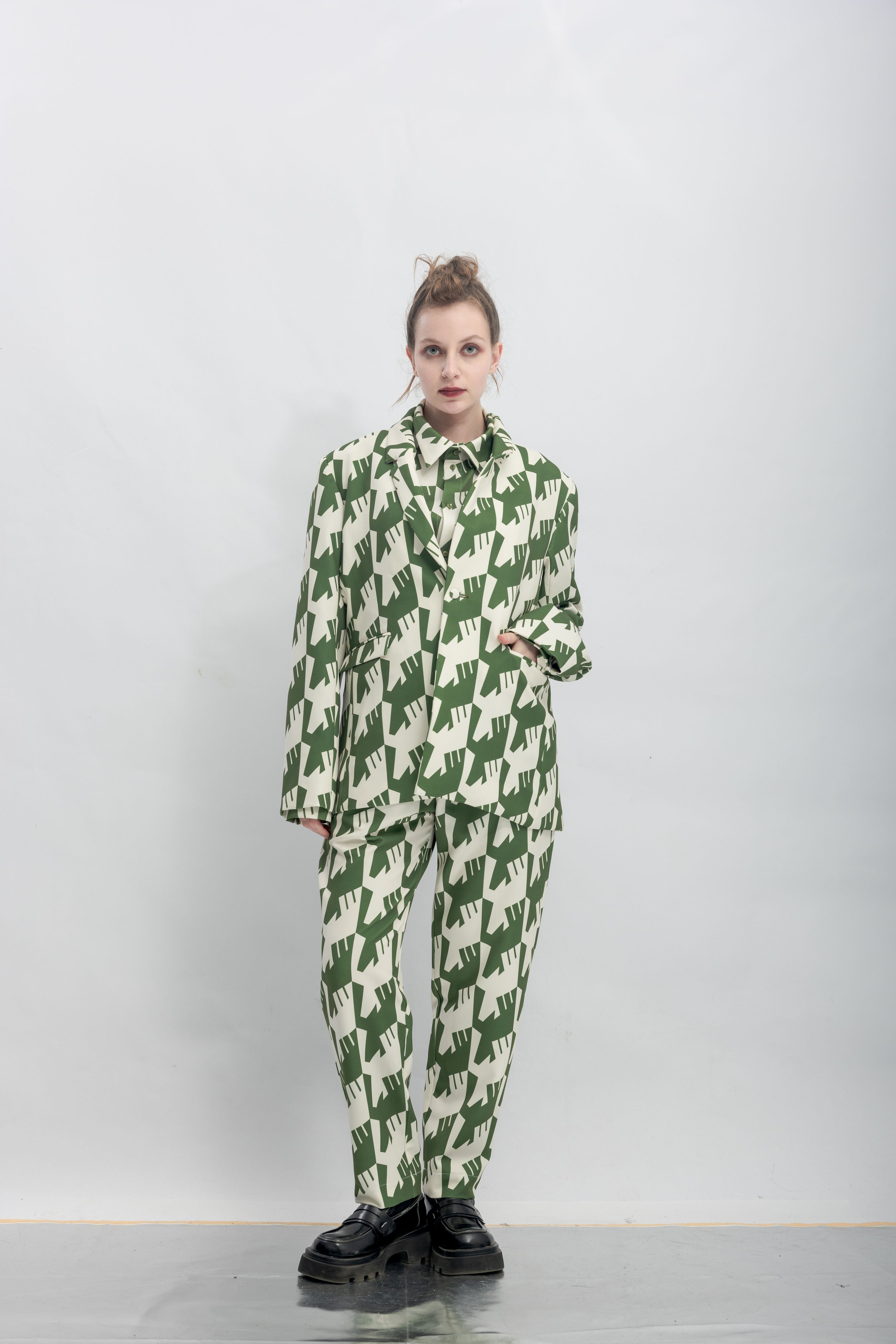 INF  Raven Houndstooth Print Blazer  Olive Green (21).jpg