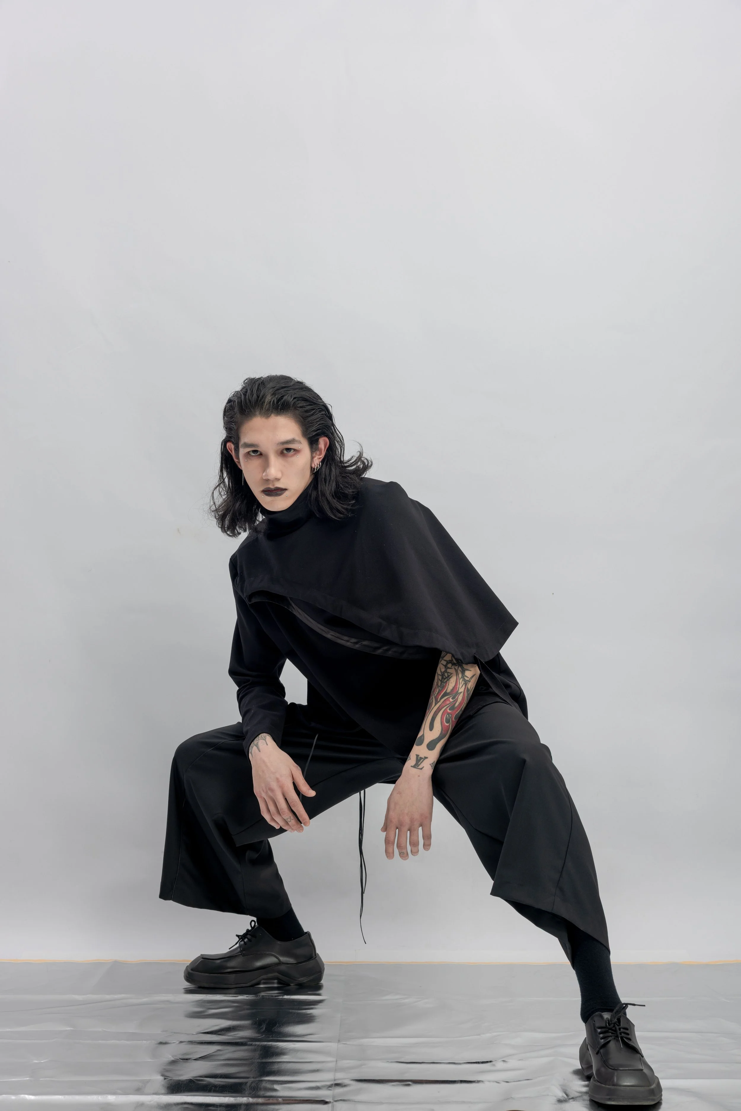 INF Reconstructed Sleeve and Chest Panel Ruched Top (10).jpg