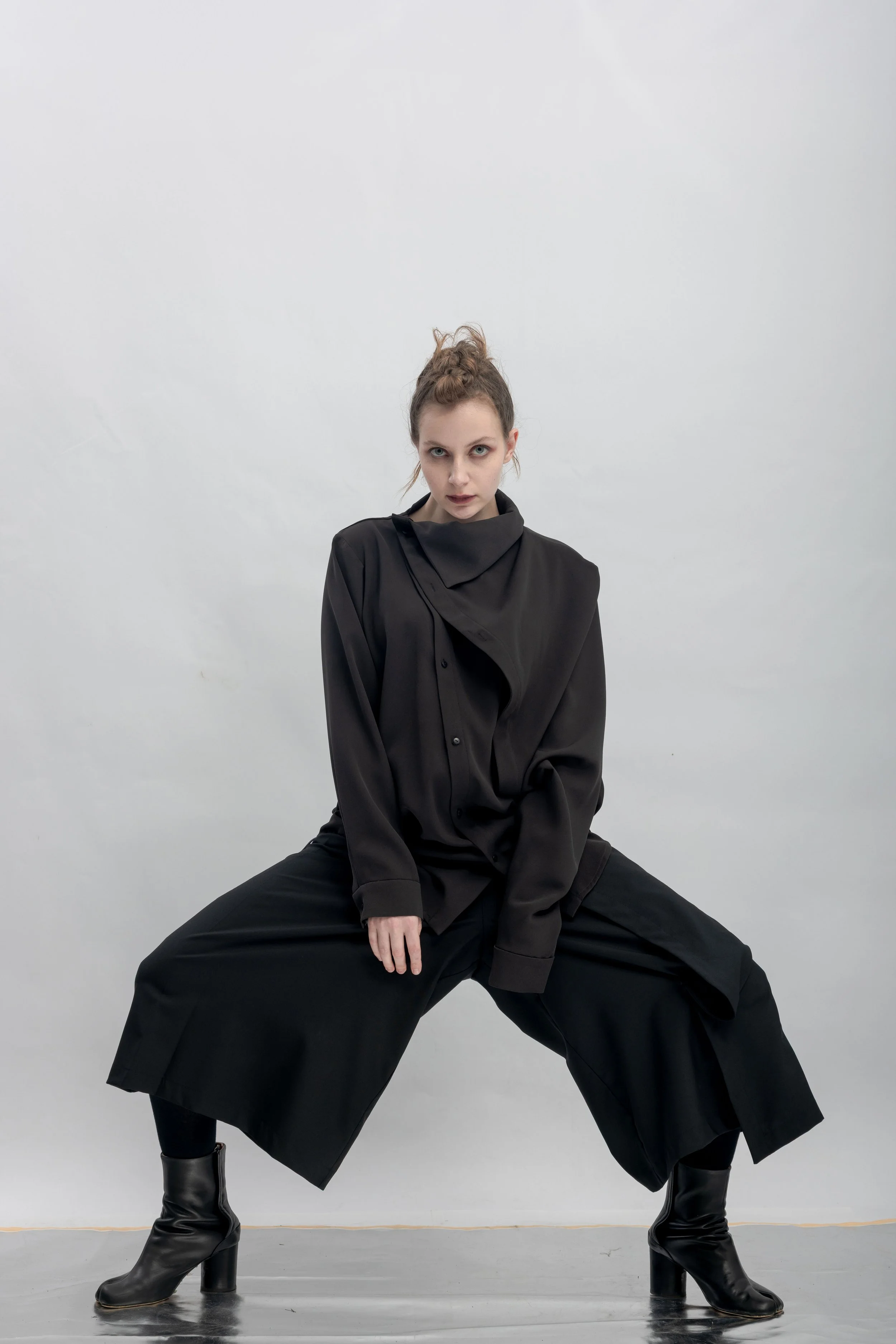 INF Deconstructed Placket with Integrated Sleeve Shirt  Black (18).jpg