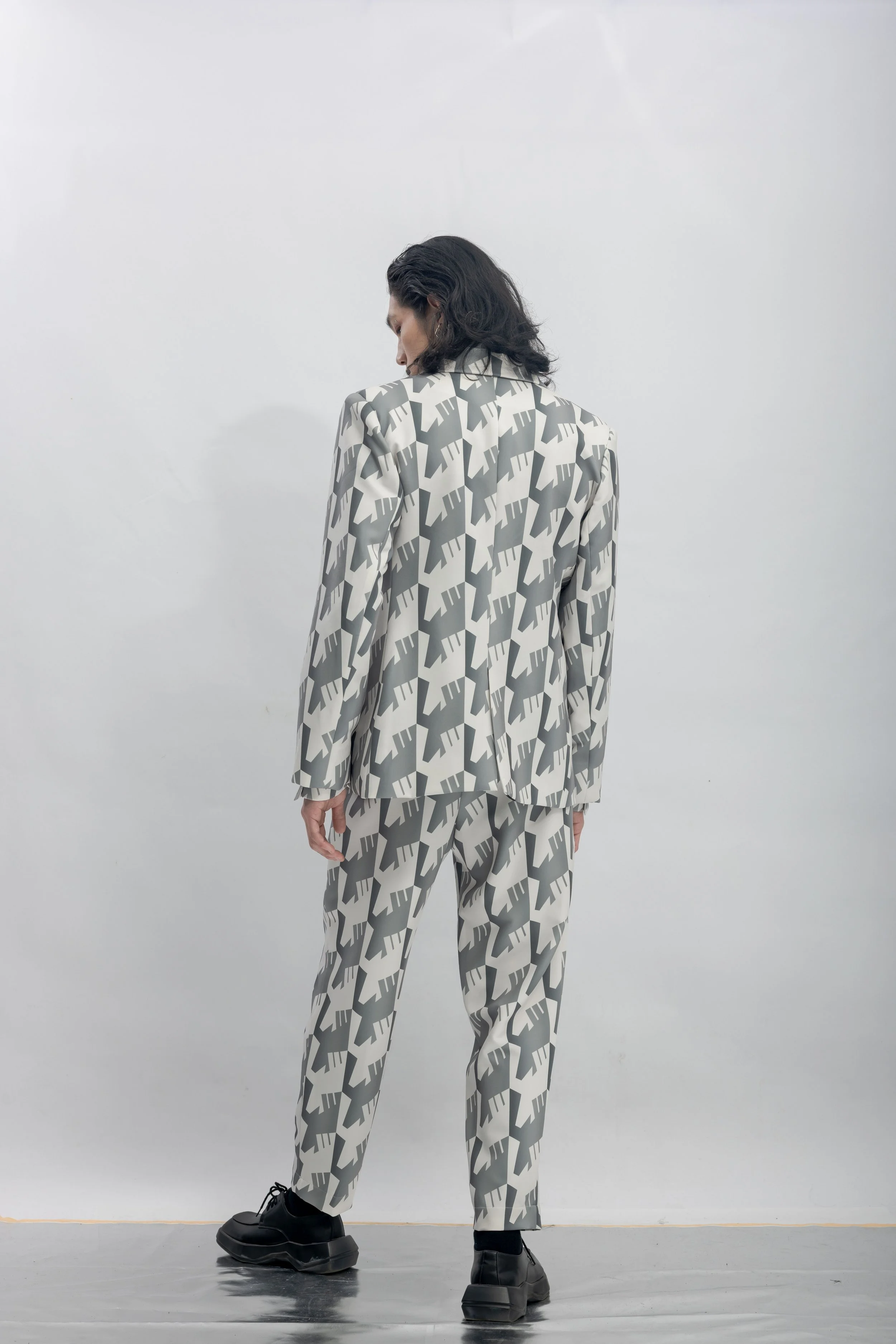 INF Raven Houndstooth Print Blazer  Silent Gray (9).jpg