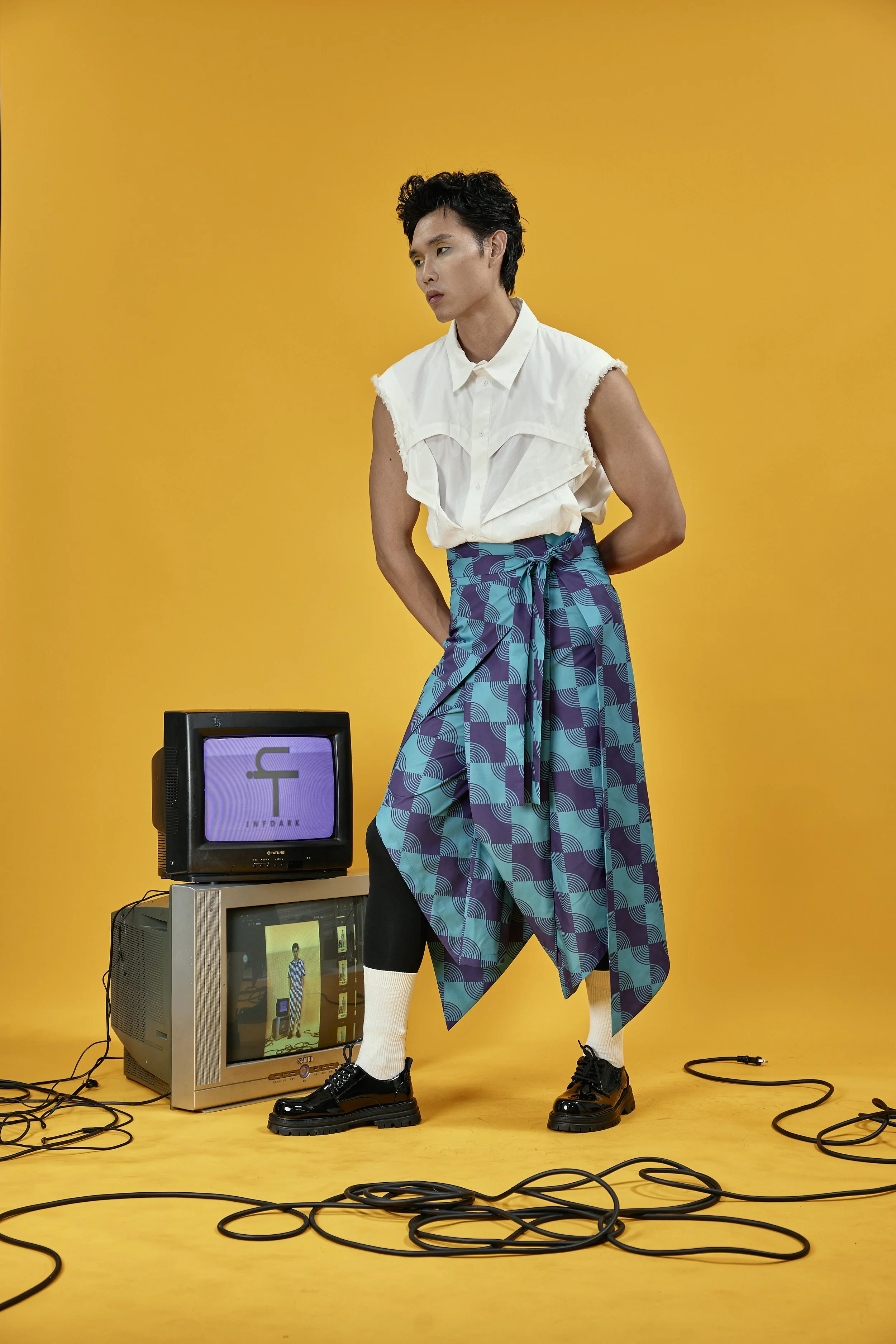 INFDARK Asymmetric Printed Wide Shorts  Blue-Purple (3).jpg