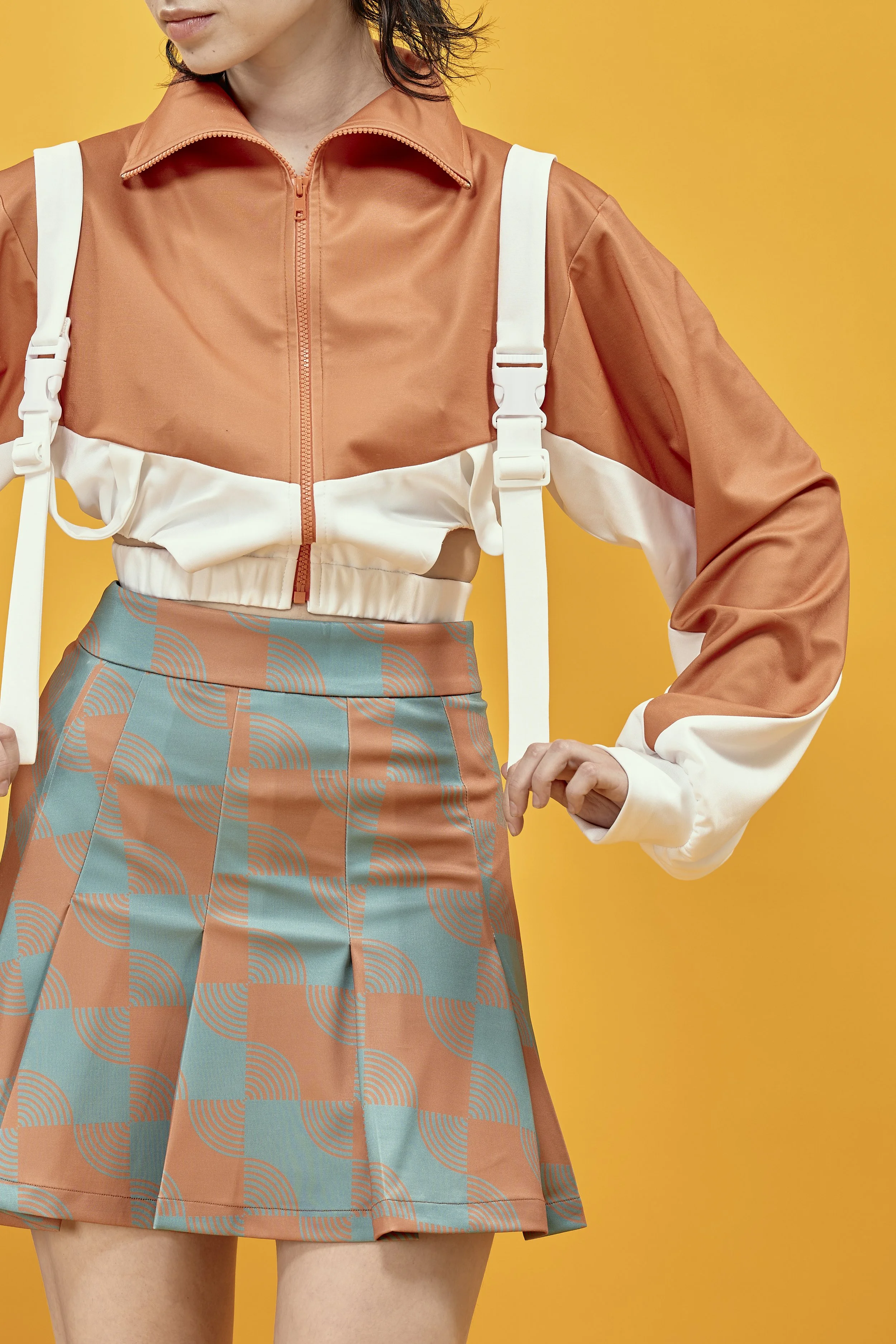 INFDARK Cropped Cut-Out Jacket  Orange-White (16).jpg