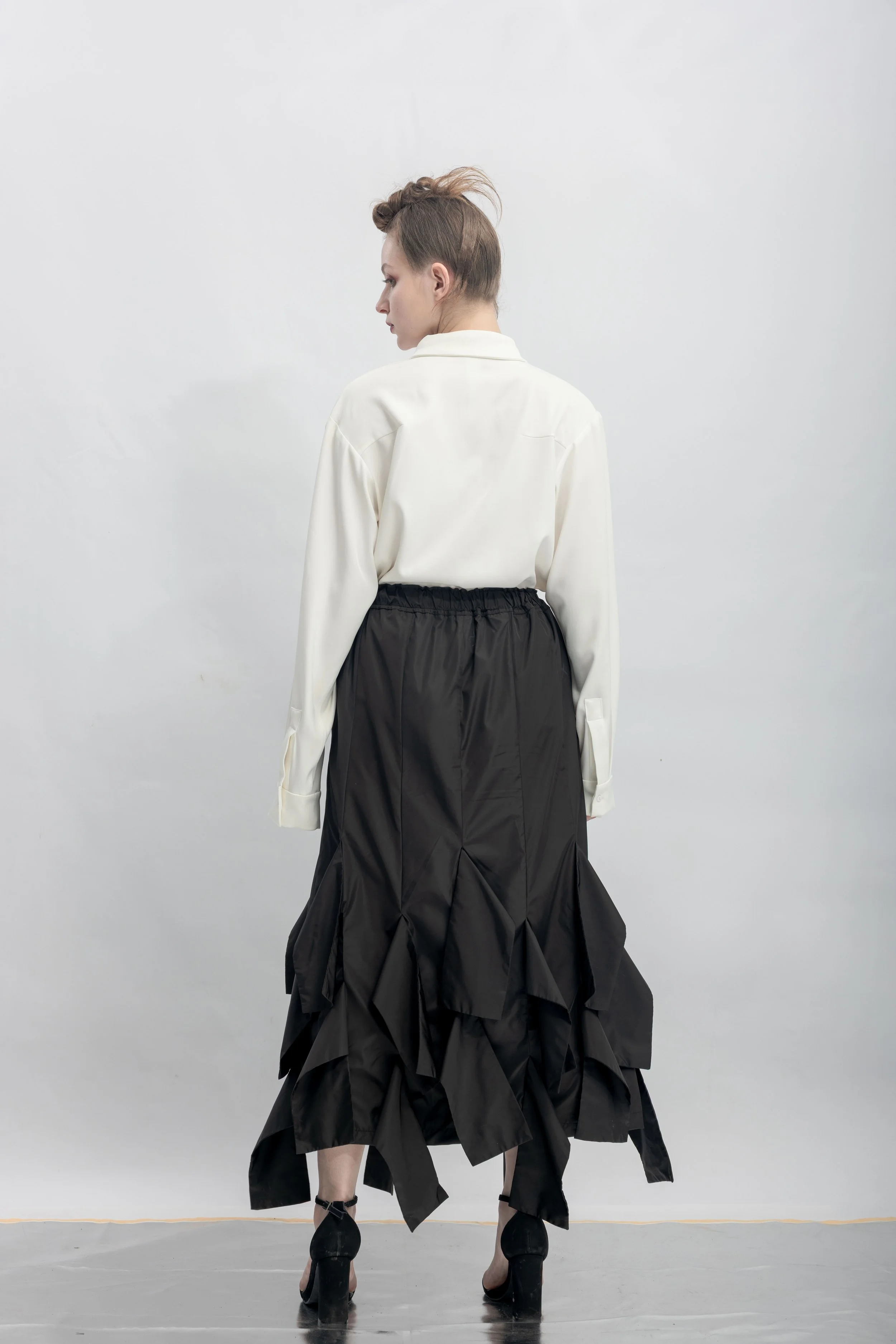 INF Wing-Contour Sculpted Long Skirt (9).jpg