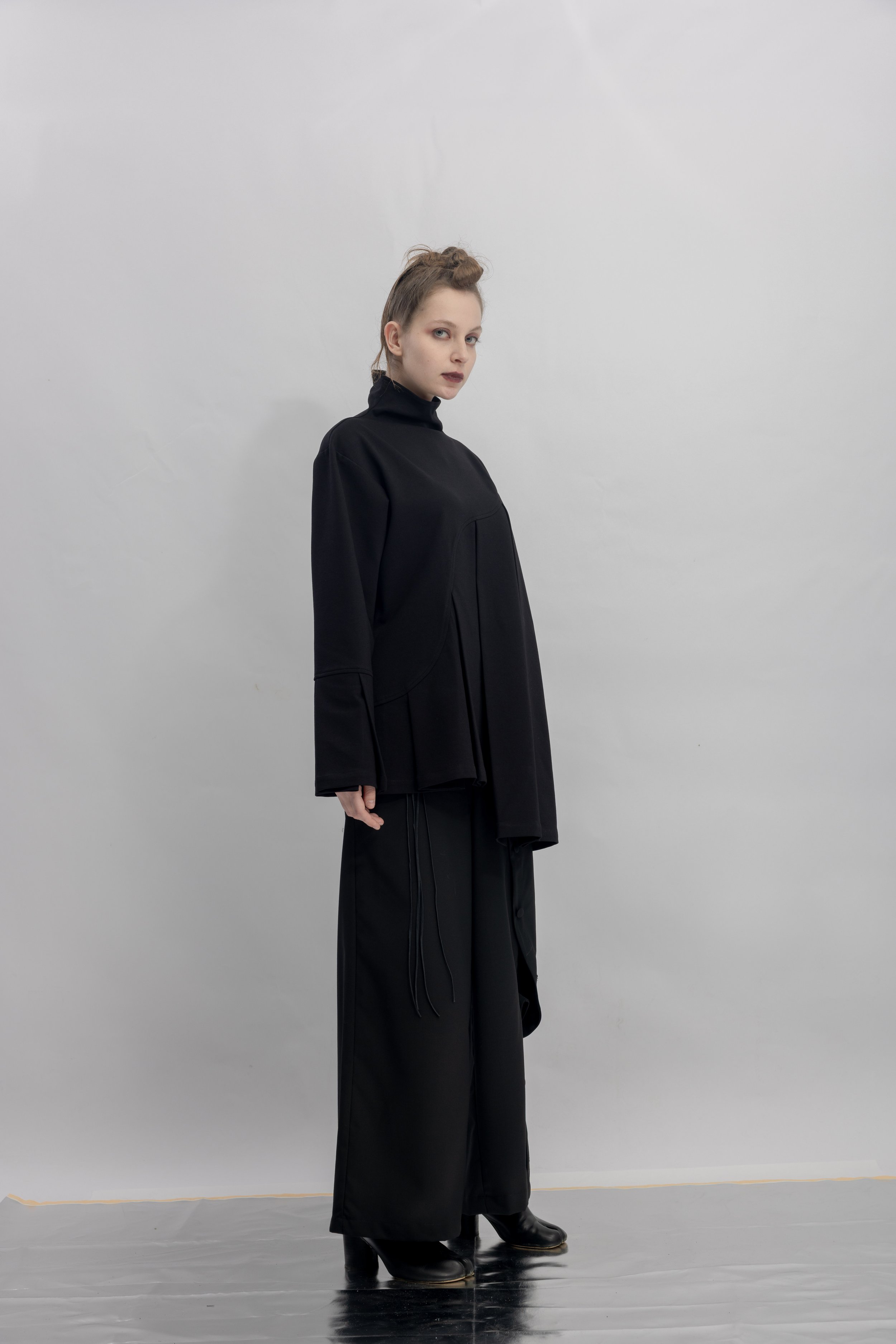 INF Stand Collar Pleated Asymmetric Cut Top (4).jpg