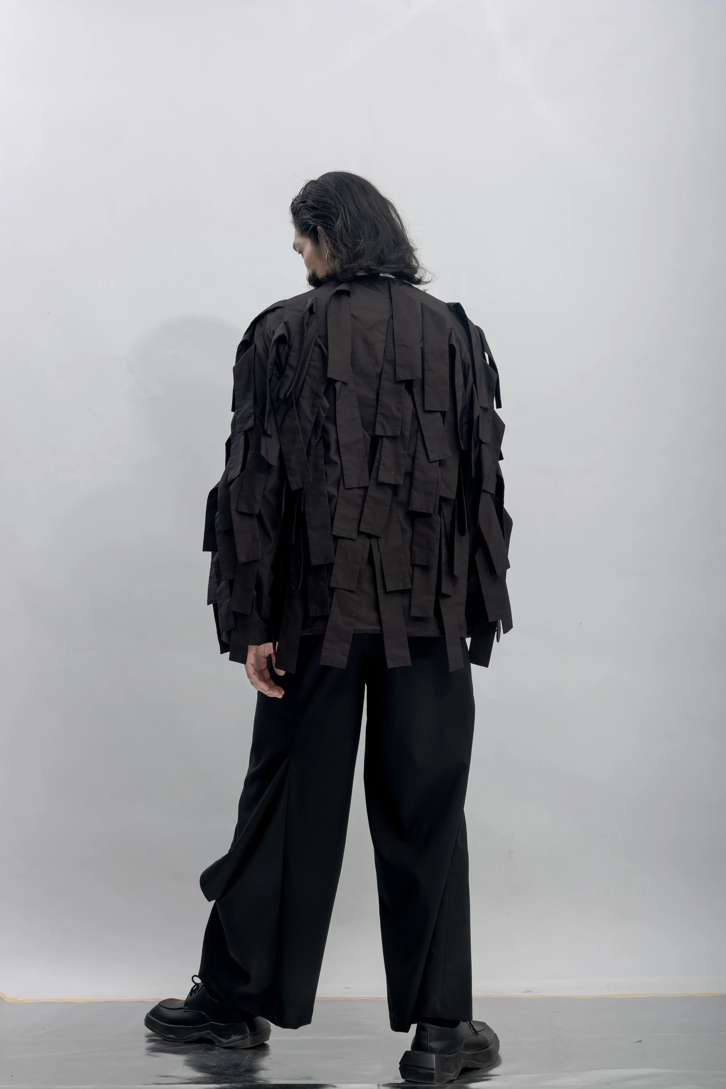 INF  Wing-Contour Sculpted Cropped Jacket (18).jpg